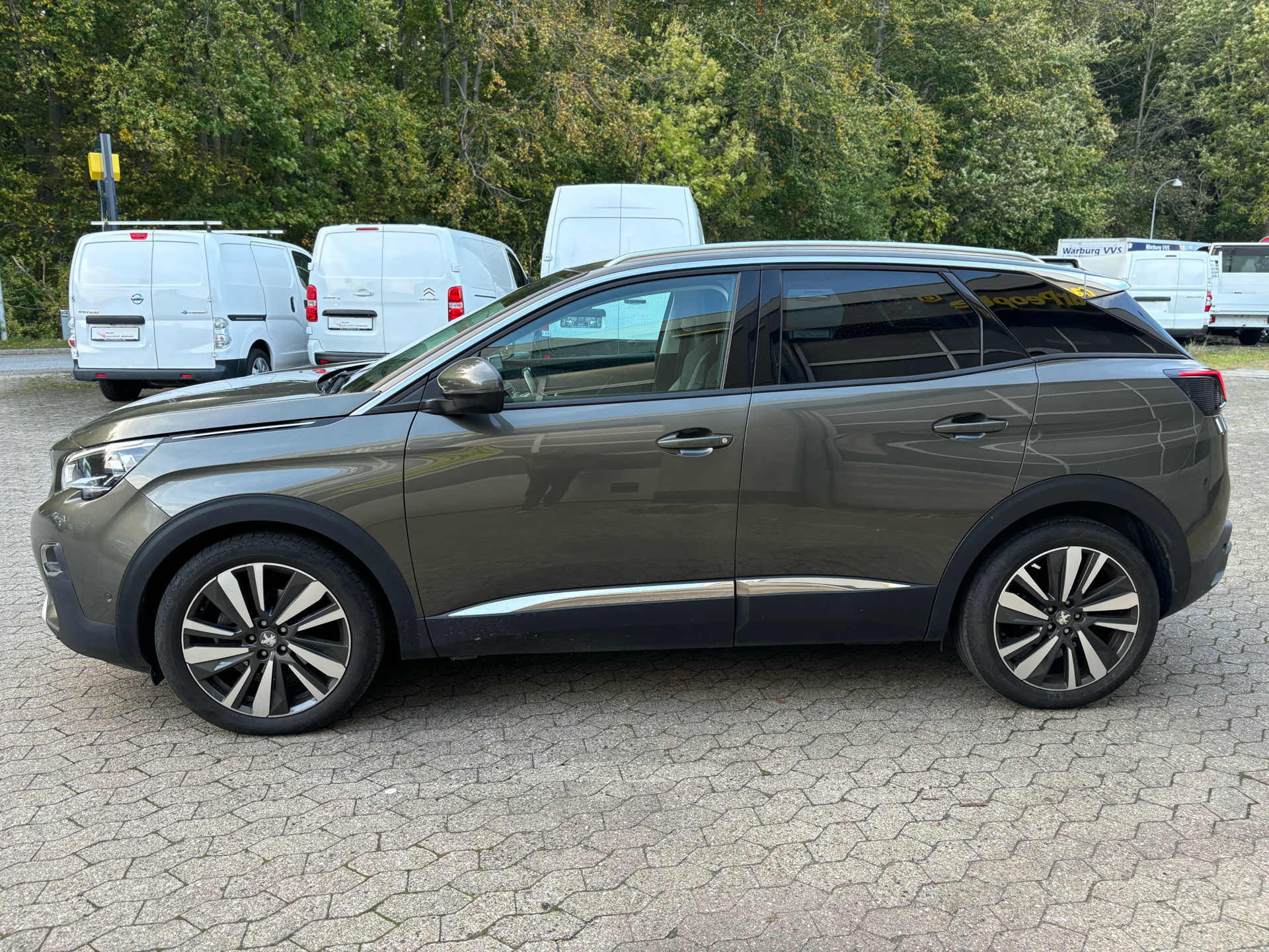 Billede af Peugeot 3008 1,2 e-THP Allure 130HK 5d 6g