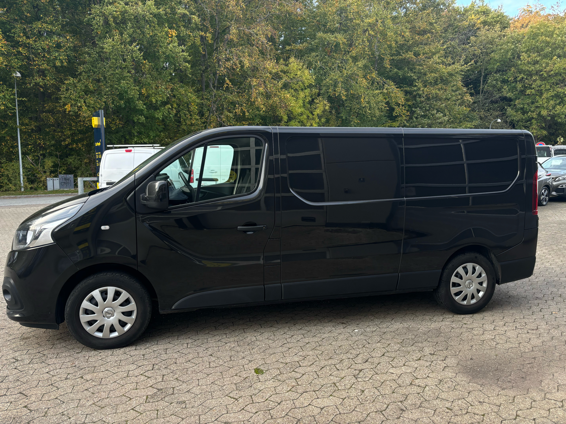 Billede af Nissan NV 300 L2H1 2,0 DCi Working Star DCT 145HK Van 6g Aut.