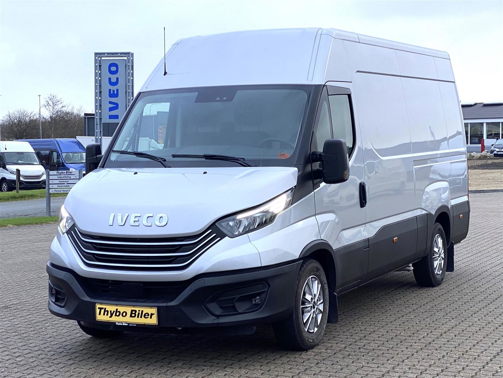 Billede af Iveco Daily 35S16 12m3 2,3 D Hi-Matic 156HK Van 8g Aut.