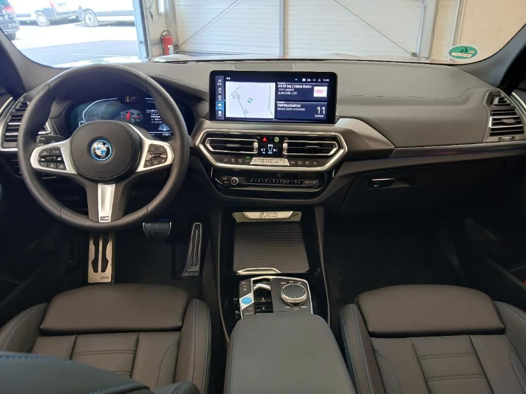 BMW iX3 2023