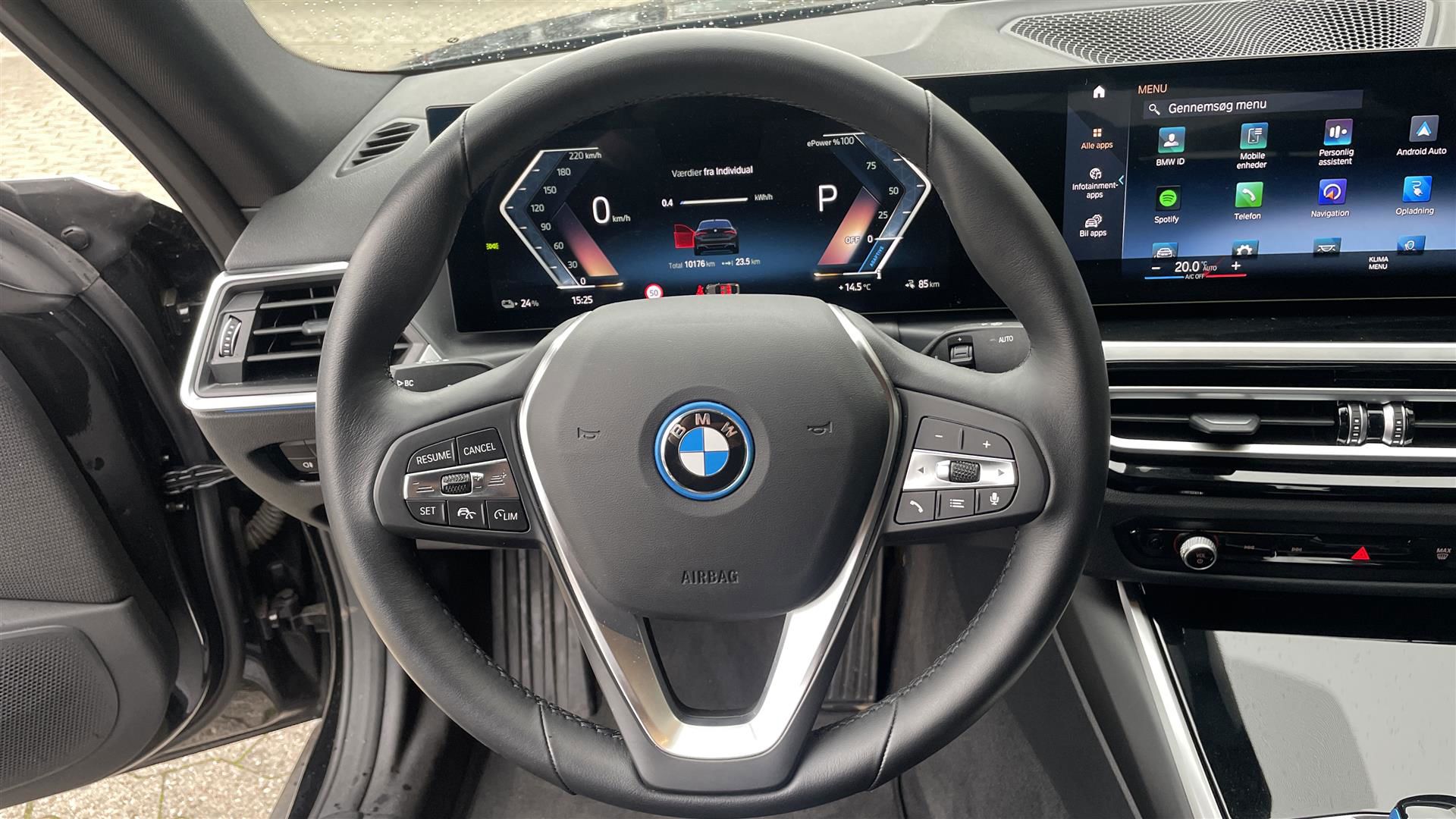 BMW i4 2023