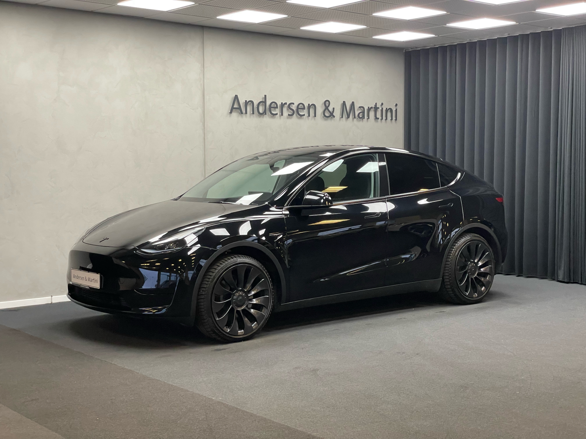 Billede af Tesla Model Y EL 20'' RWD 299HK 5d Aut. 