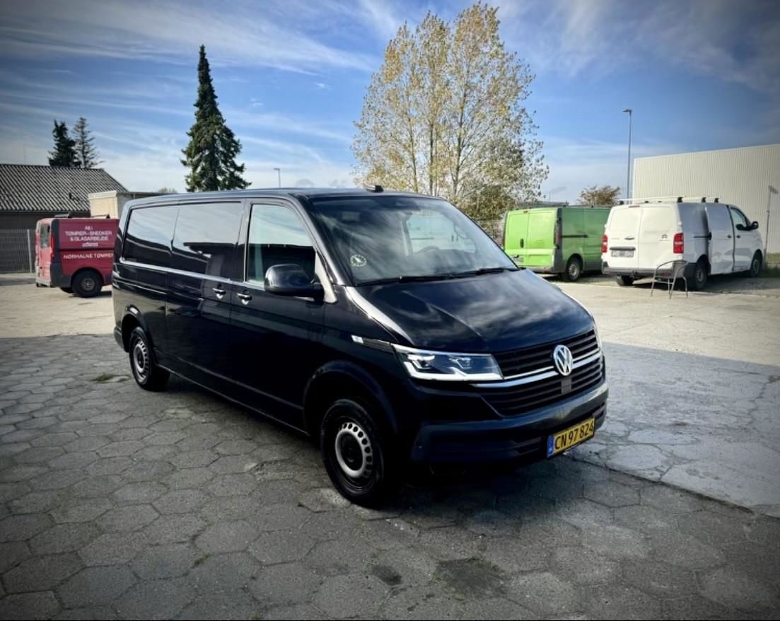 Billede af VW Transporter Lang 2,0 TDI BMT DSG 150HK Van 7g Aut.