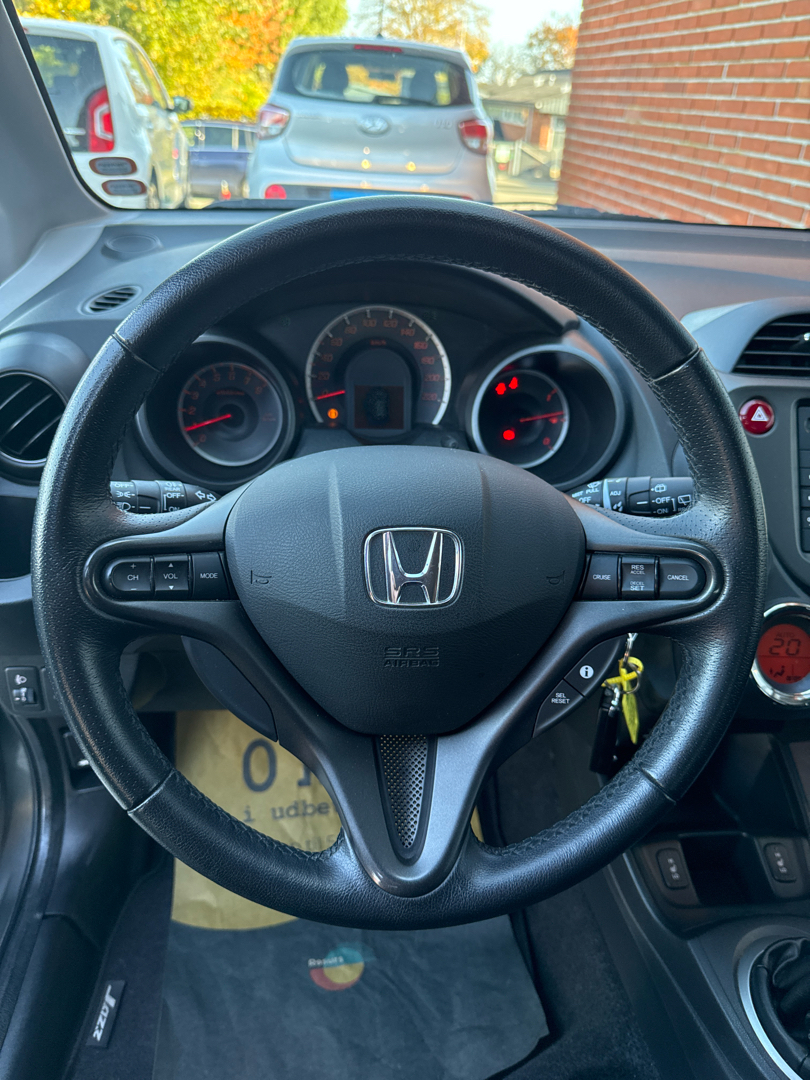 Billede af Honda Jazz 1,4 VTEC Comfort Plus 99HK 5d