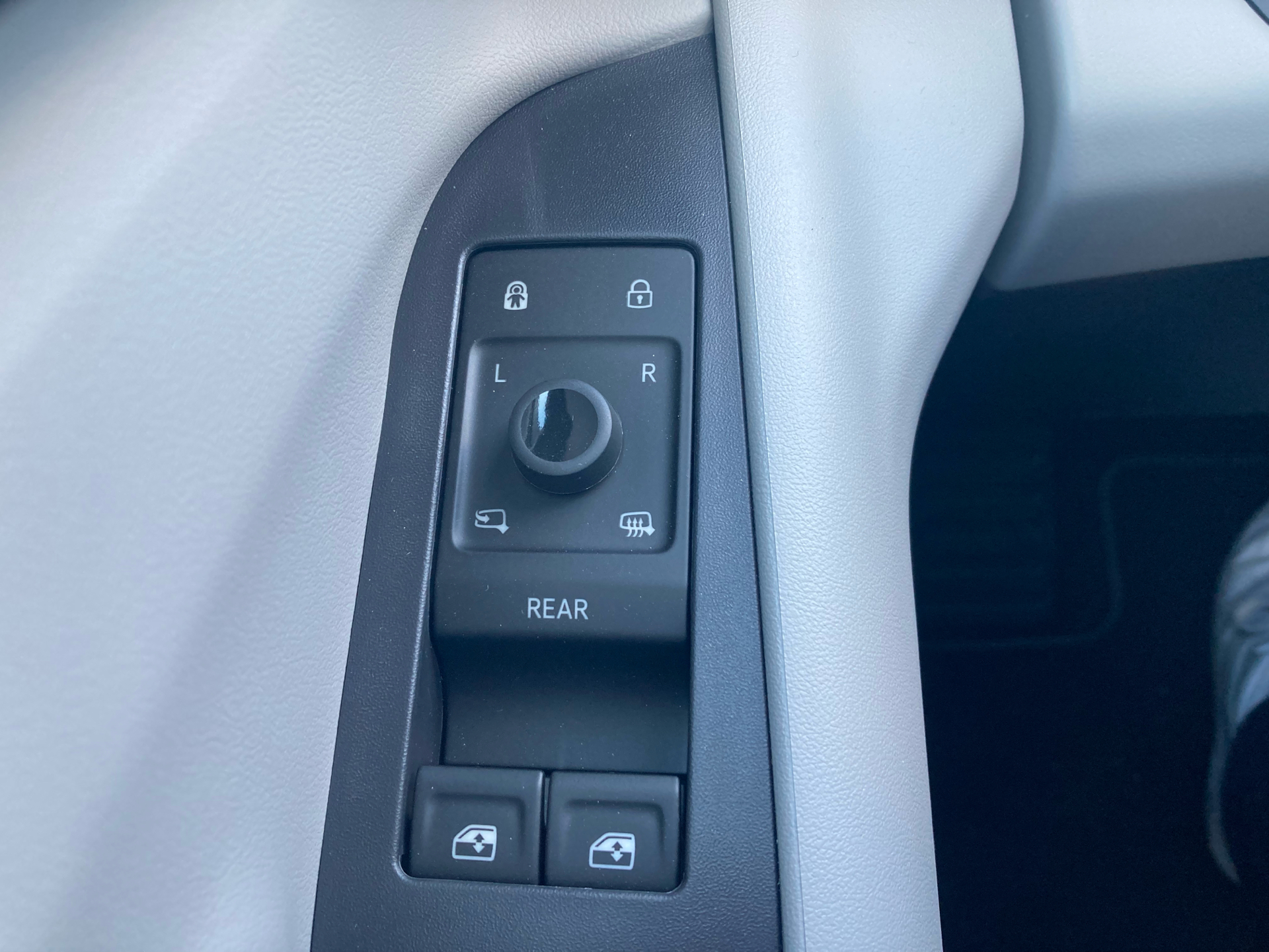 Billede af Ford Explorer EL UR Select RWD 286HK 5d Aut.