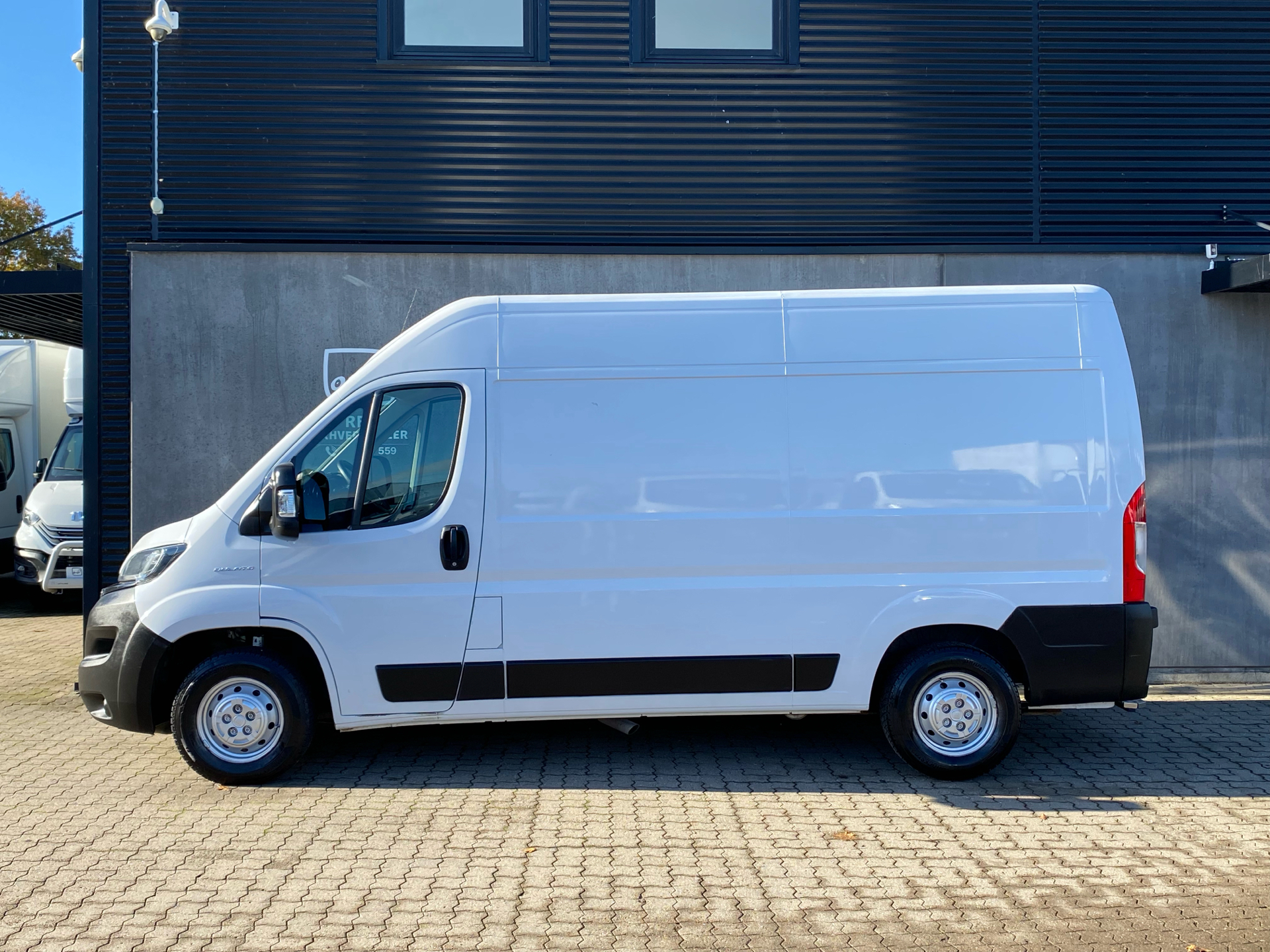 Billede af Fiat Ducato 35 L2H2 2,3 MJT Professional Plus 140HK Van 6g