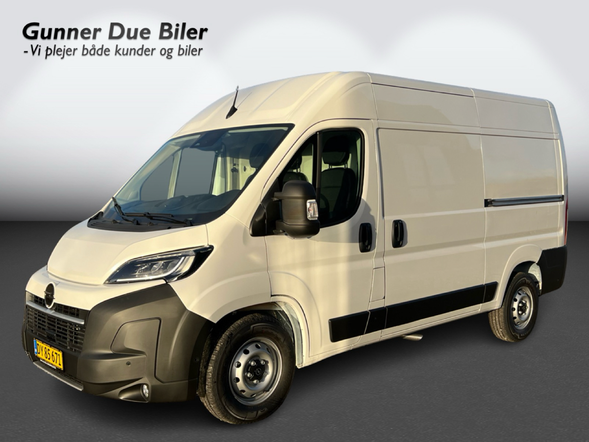 Billede af Opel Movano 35 L2H2 2,2 BlueHDi Enjoy+ EAT8 140HK Van 8g Aut.