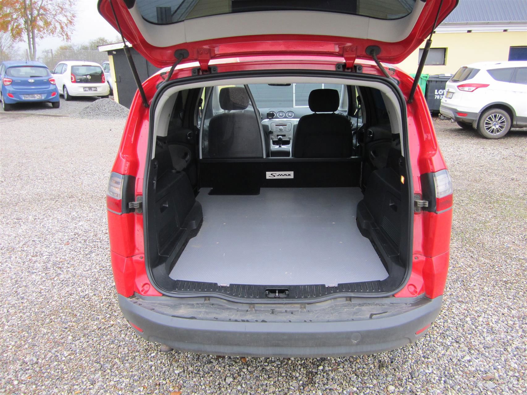 Billede af Ford S-Max 2,0 TDCi DPF Titanium 140HK Van 6g Aut.