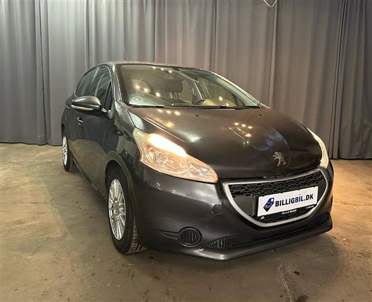 Peugeot 208 1,6 e-HDi Allure 92HK 5d