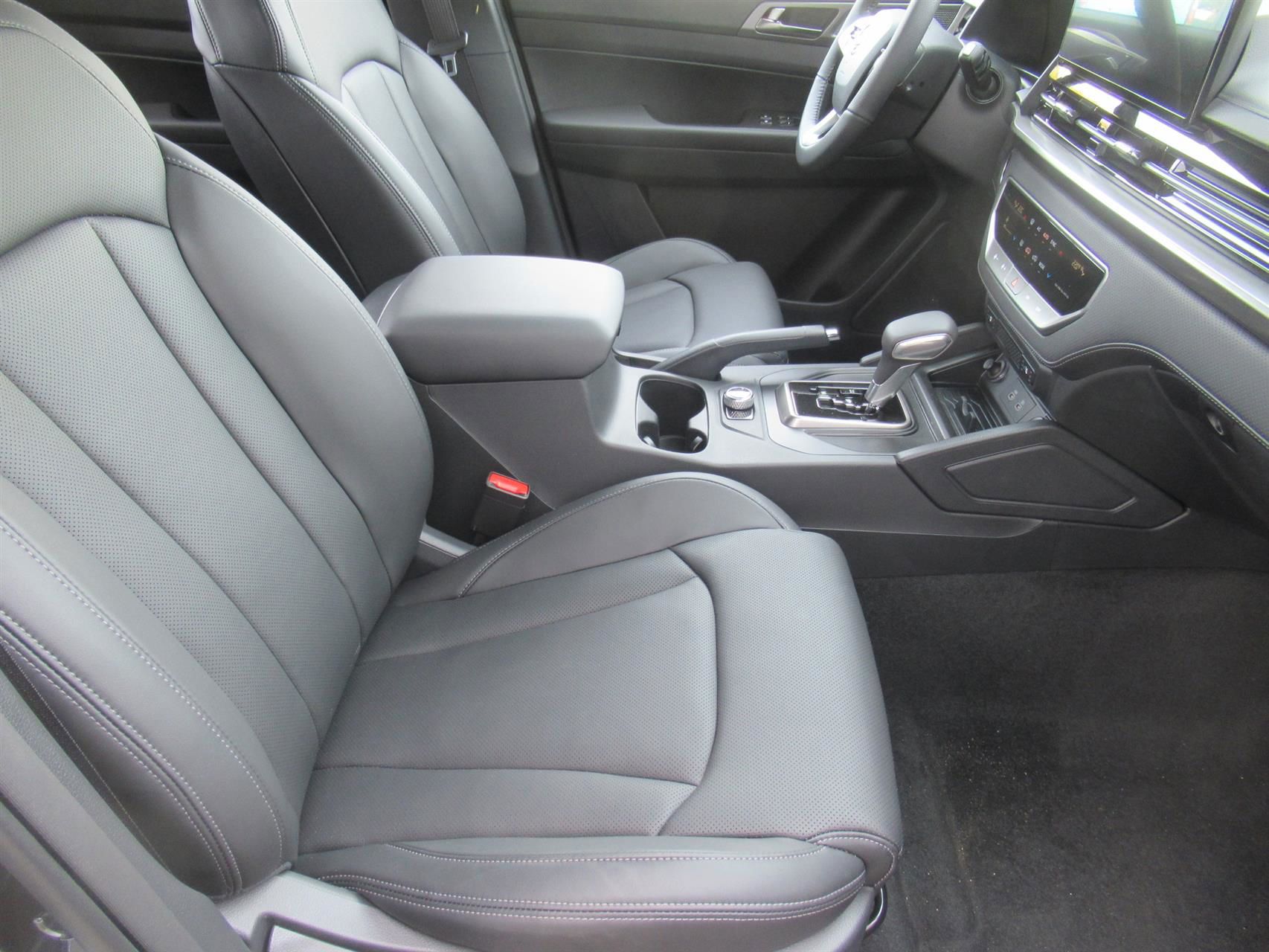 Billede af KGM Musso Grand 2,2 D AWD 202HK Pick-Up 6g Aut.