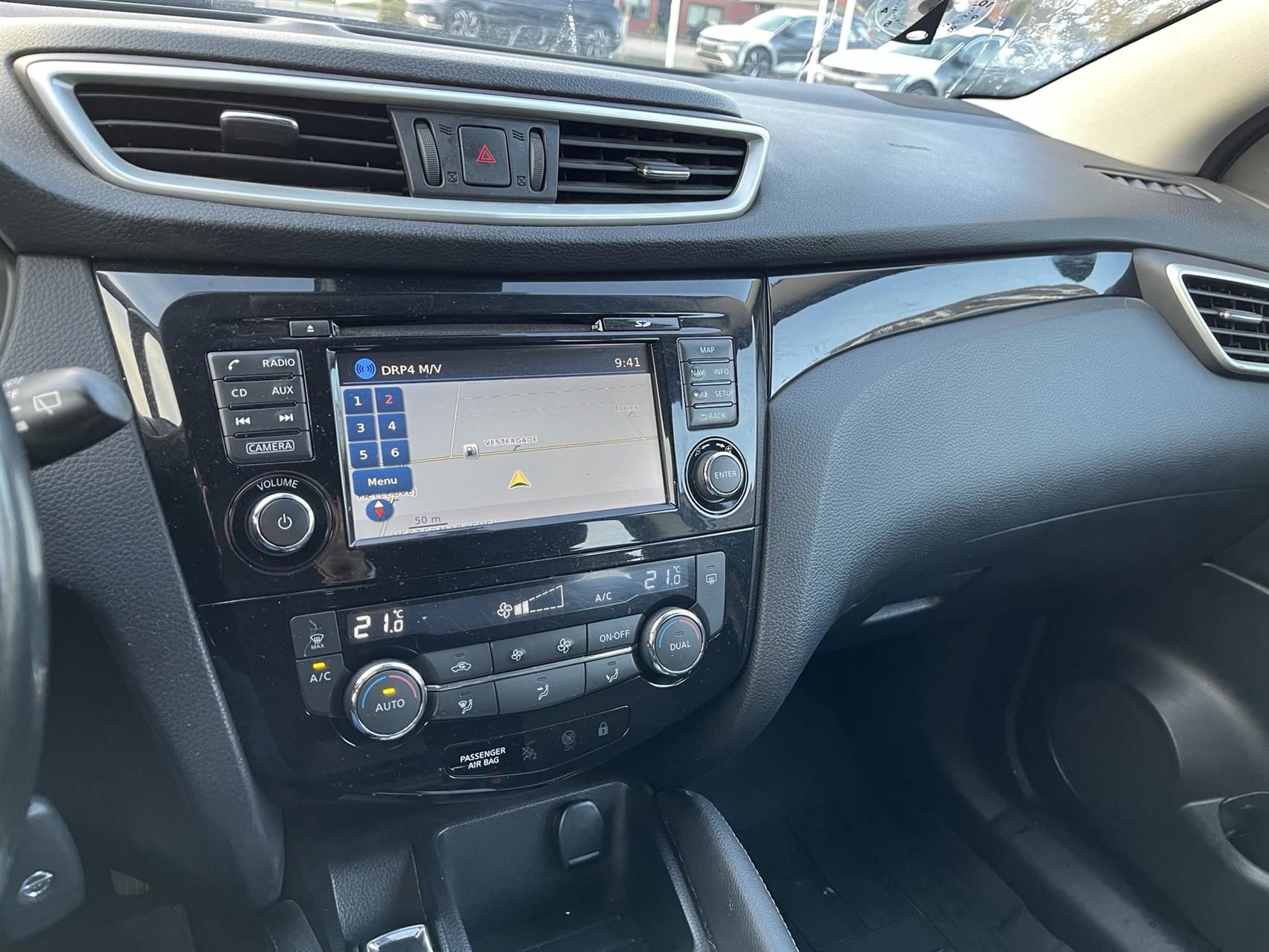 Billede af Nissan Qashqai 1,2 Dig-T Acenta Connect 115HK 5d 6g