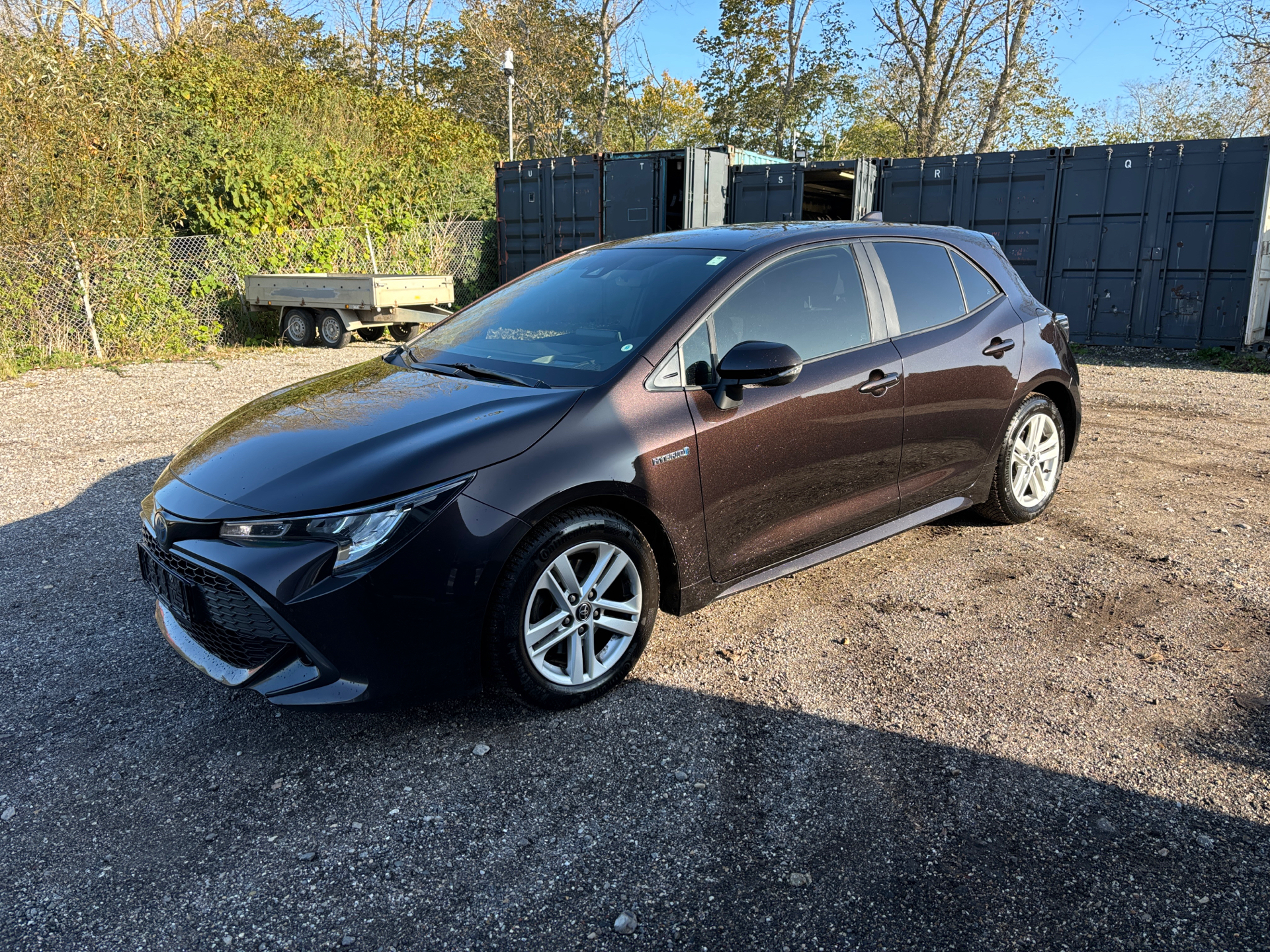 Billede af Toyota Corolla 2,0 Hybrid H3 Smart E-CVT 180HK 5d 6g Aut.