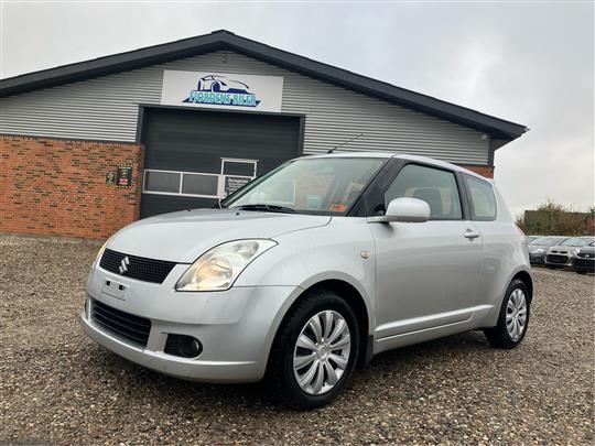 Suzuki Swift 1,5 GL 102HK 3d