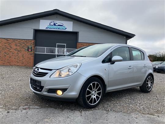 Opel Corsa 1,4 Twinport Edition 111 100HK 5d