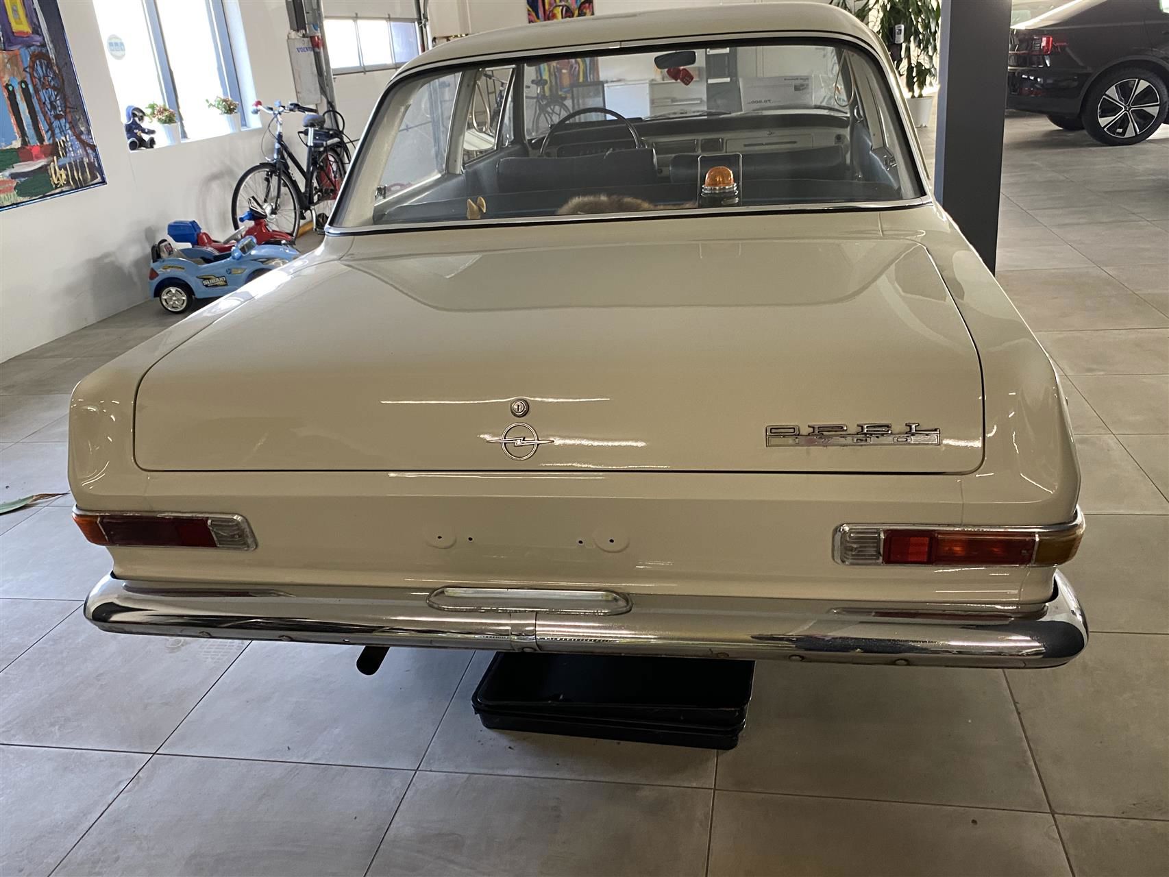Billede af Opel Rekord 1,7 67HK