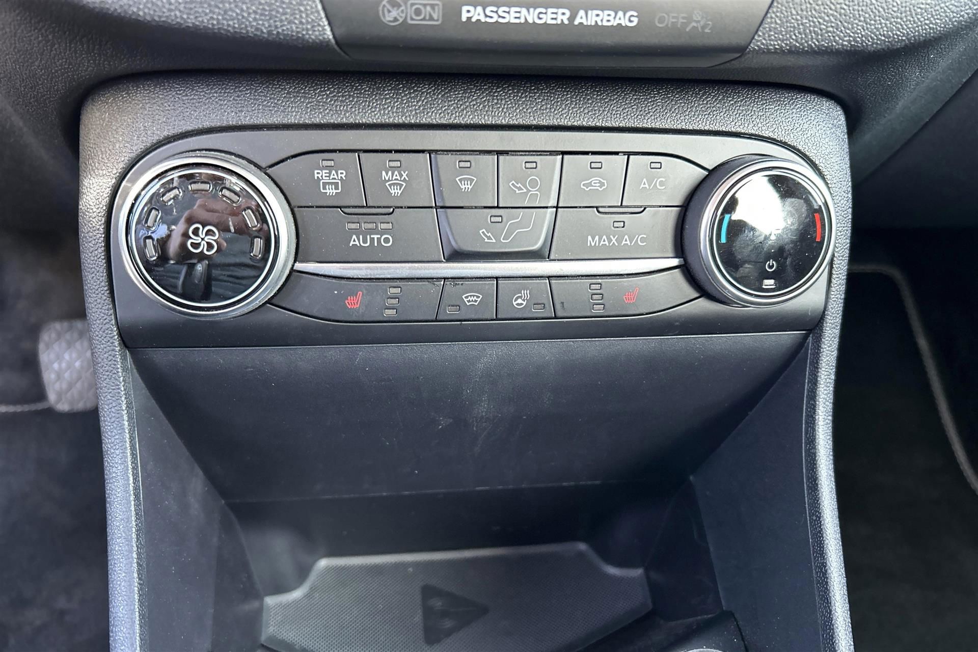 Billede af Ford Fiesta 1,0 EcoBoost Hybrid Titanium 125HK 5d 6g