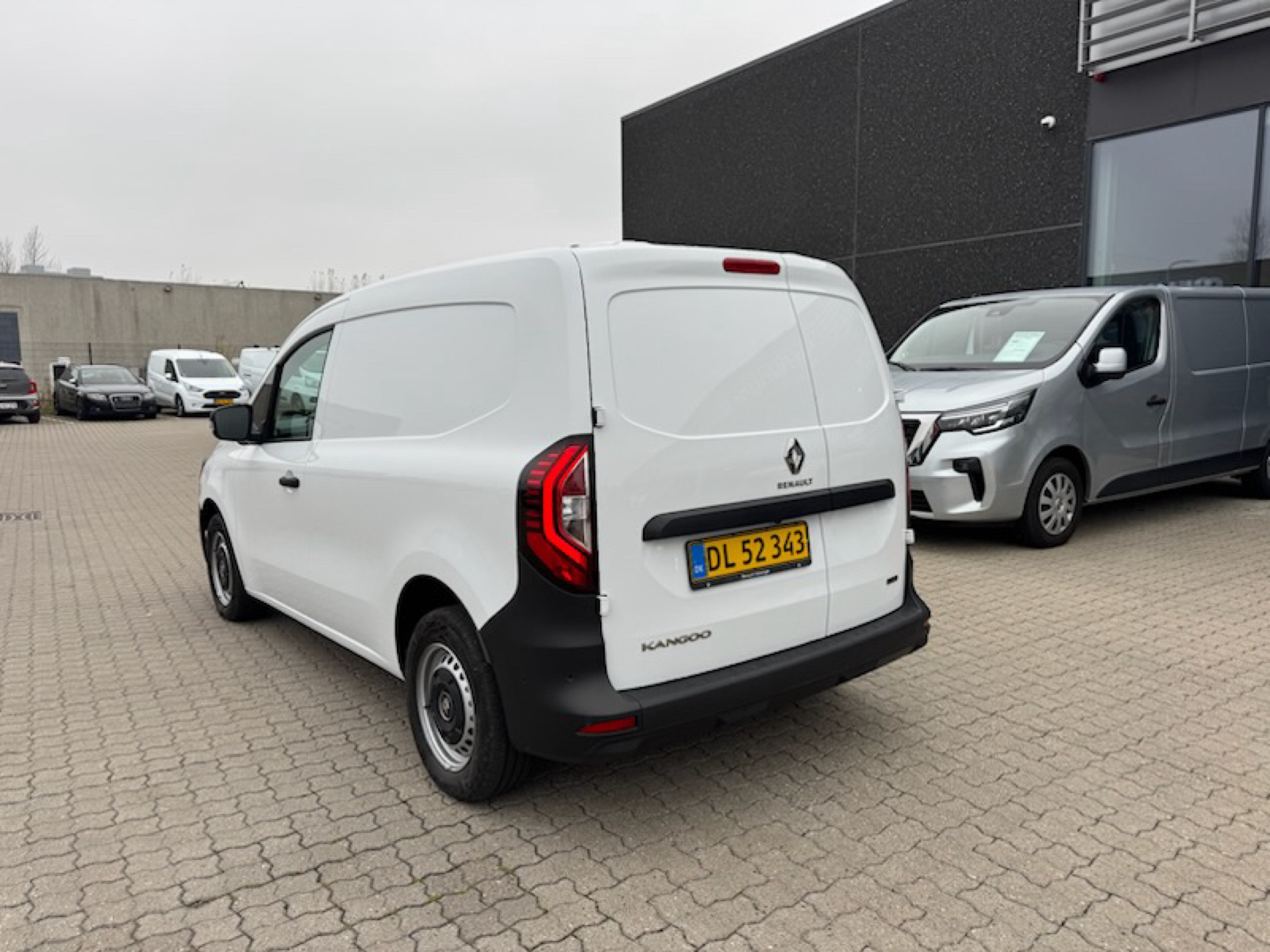 Billede af Renault Kangoo L1 E-TECH Open Sesame 120HK Van Aut.