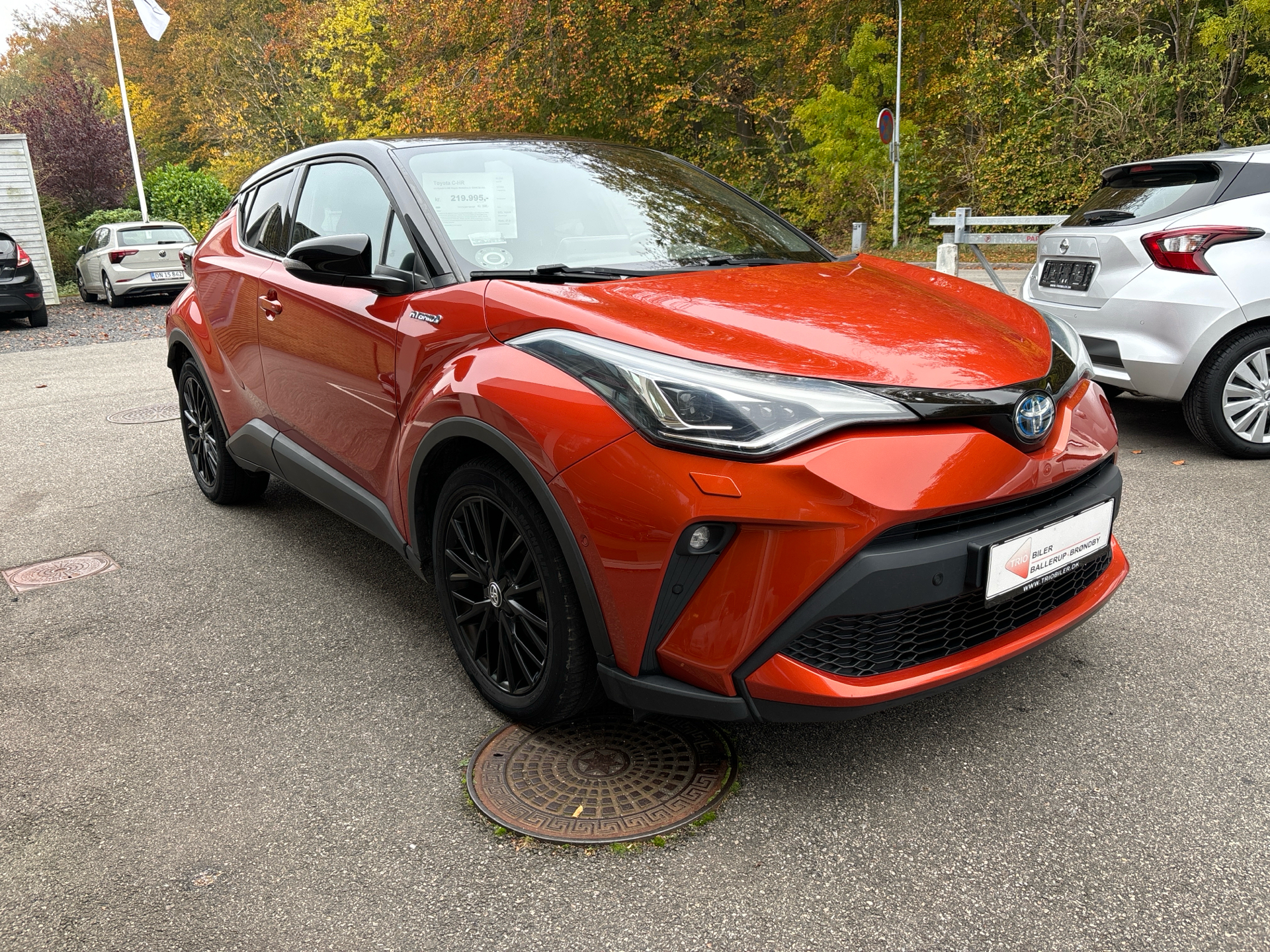 Billede af Toyota C-HR 2,0 Hybrid C-HIC Royale Multidrive S 184HK 5d Aut.