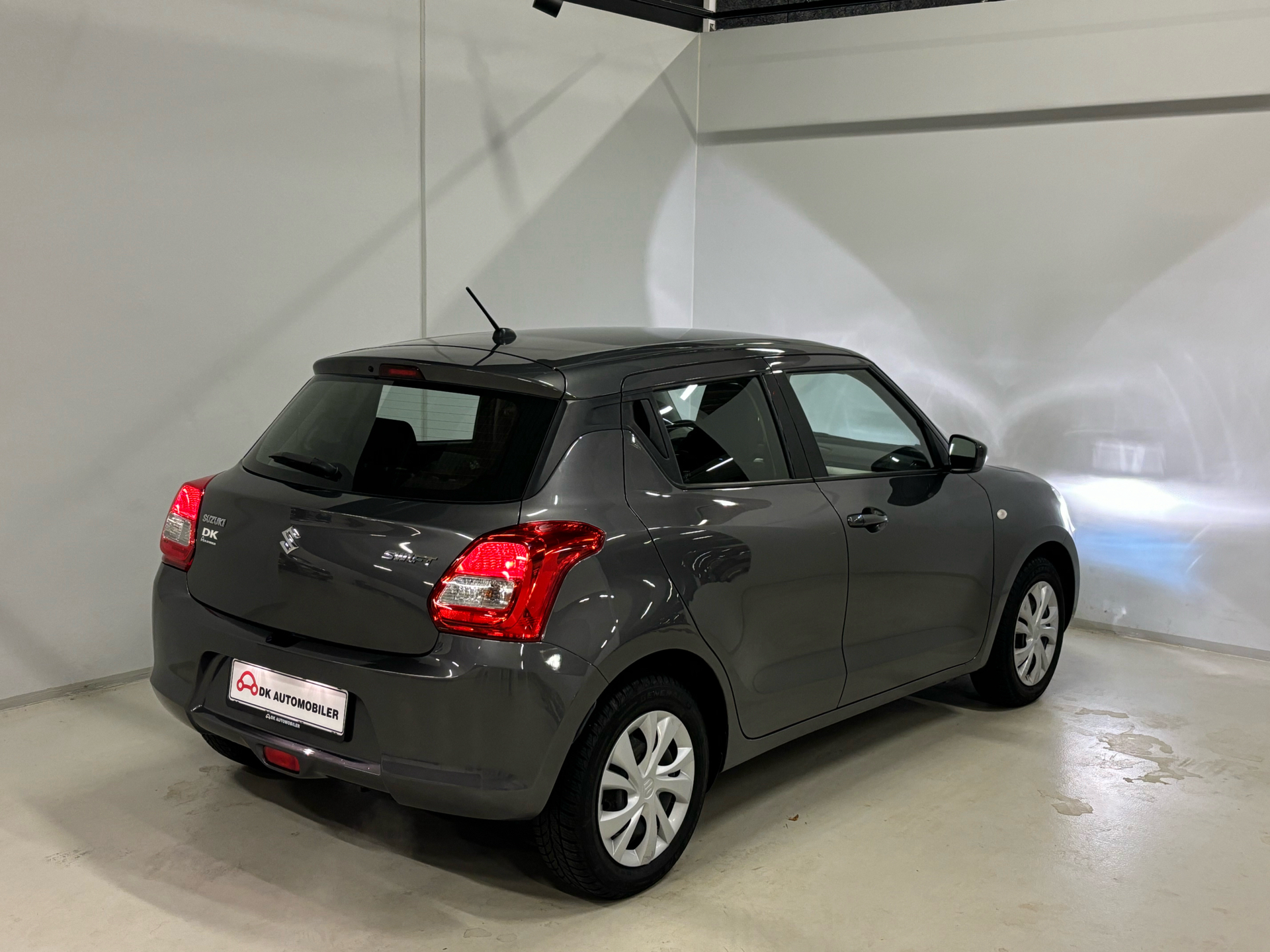 Billede af Suzuki Swift 1,2 Dualjet Club Hit AEB 90HK 5d