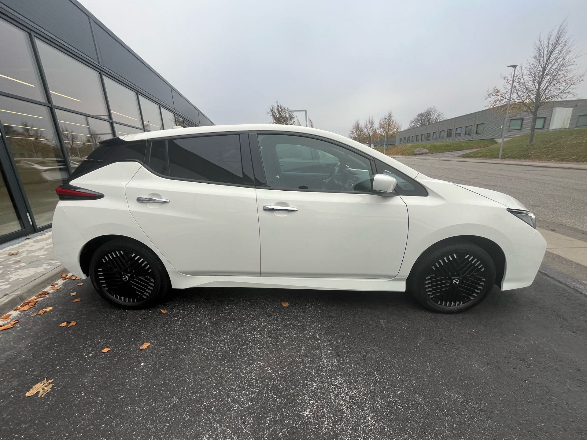 Billede af Nissan Leaf EL N-Connecta 59 kWh 214HK 5d Aut.