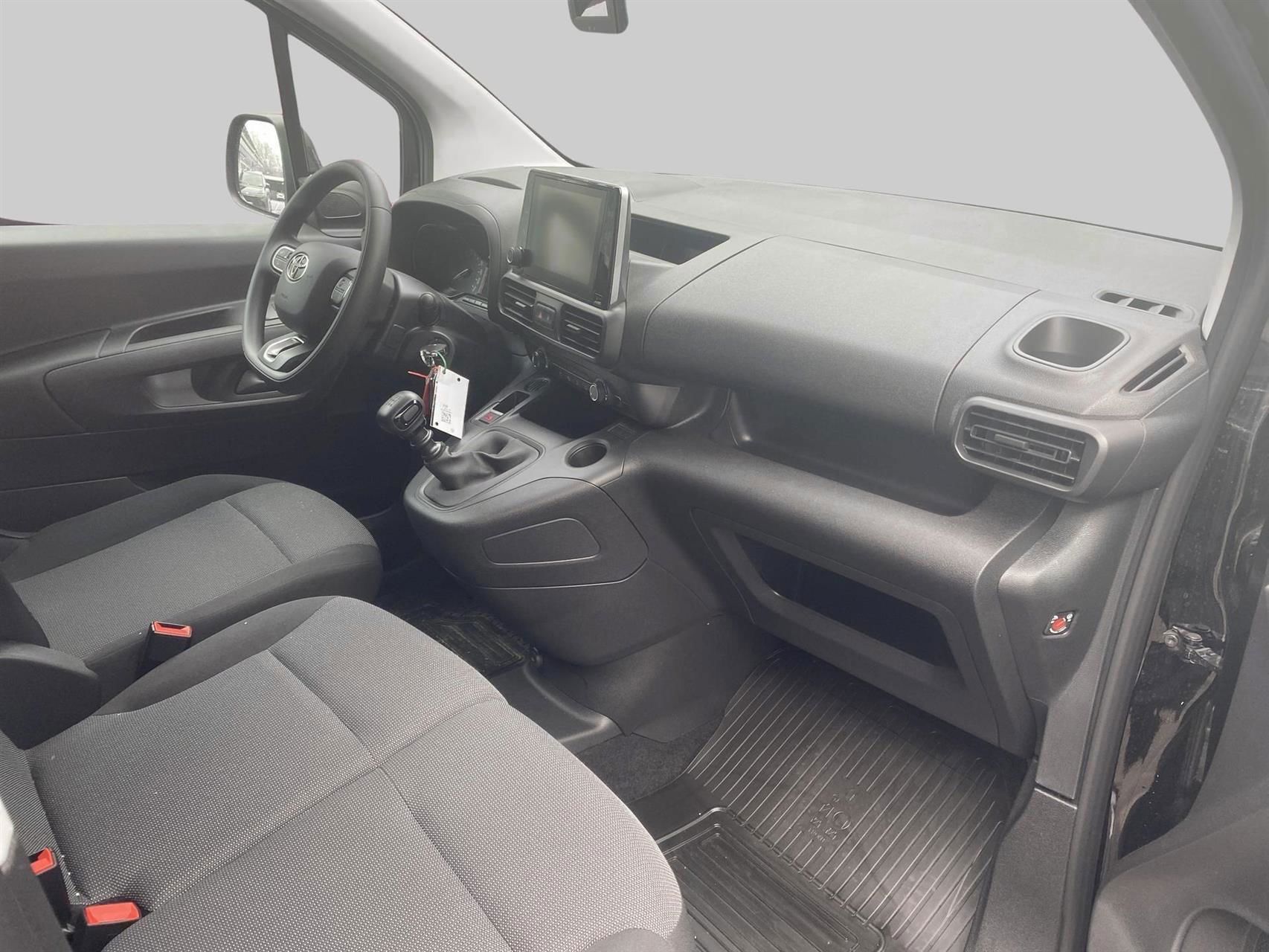 Billede af Toyota Proace City Medium 1,2 Comfort To Skydedør 110HK Van 6g
