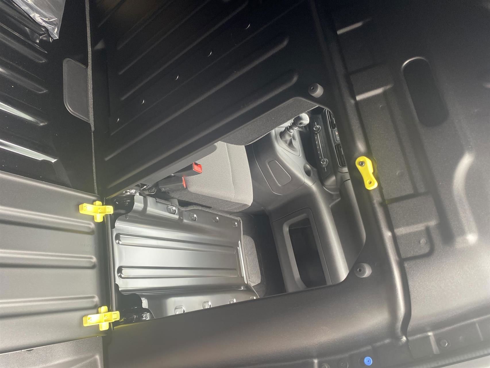 Billede af Toyota Proace City Medium 1,2 Comfort To Skydedør 110HK Van 6g