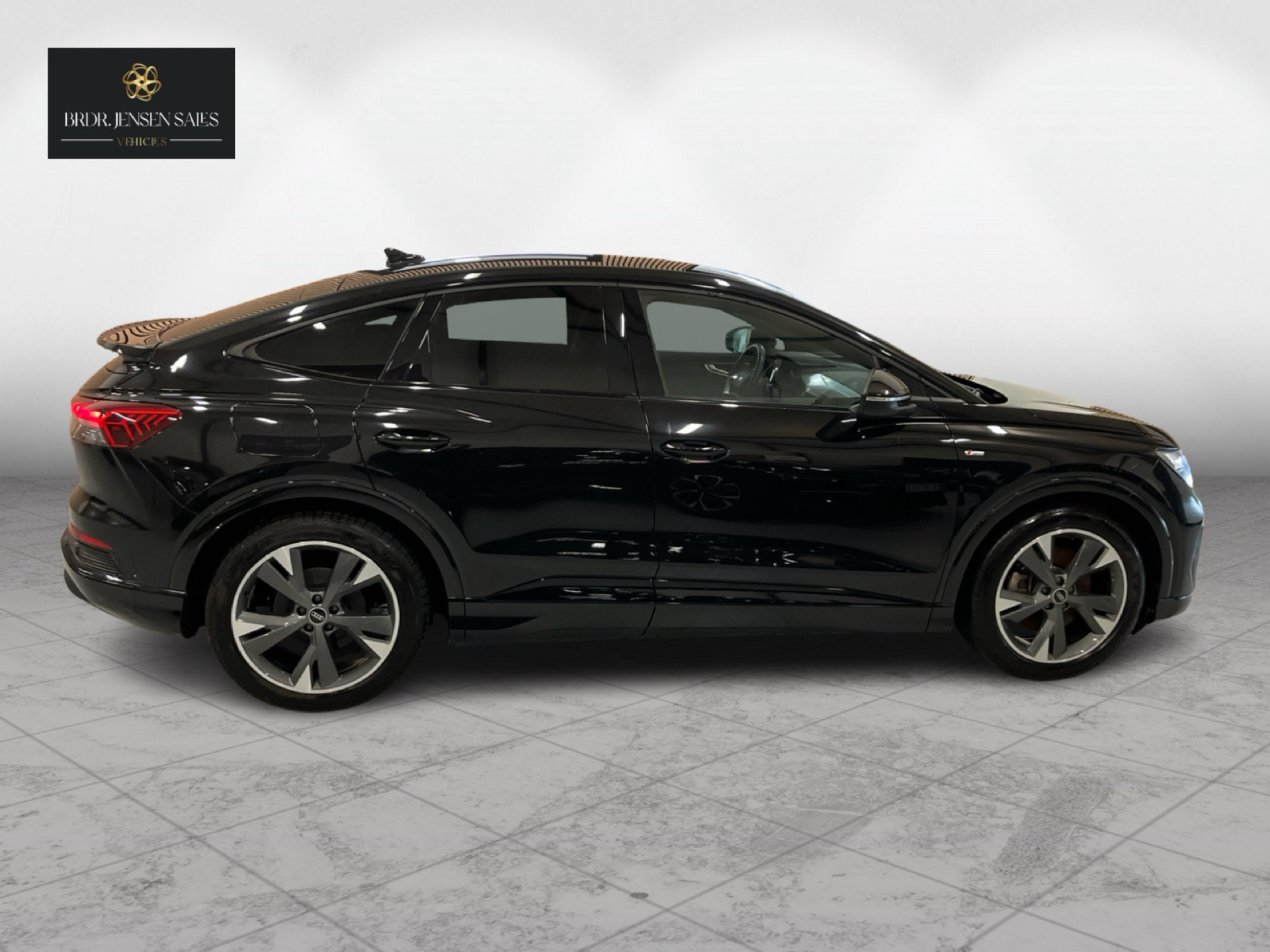 Billede af Audi Q4 Sportback 40 E-tron S Line 204HK 5d Aut.