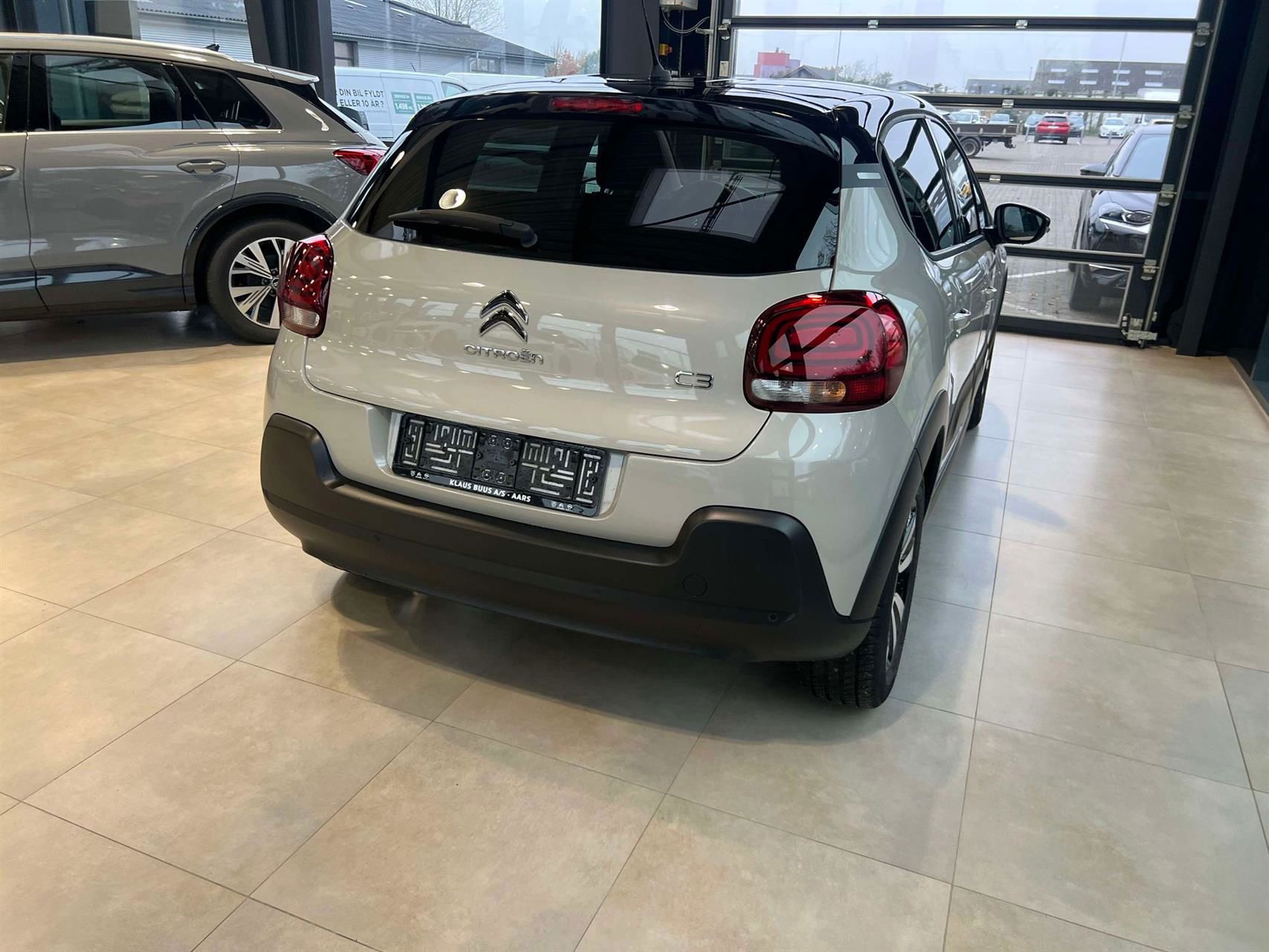 Billede af Citroën C3 1,2 PureTech Shine 83HK 5d