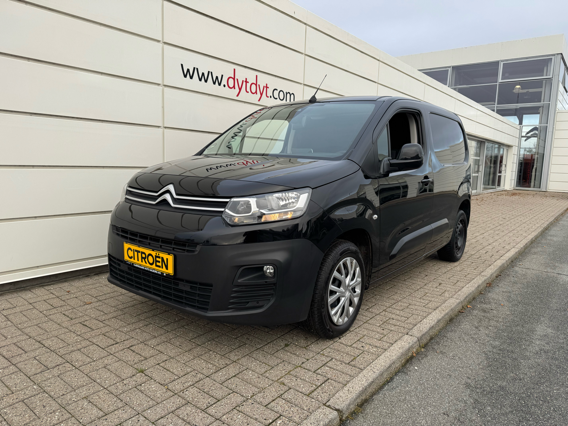 Billede af Citroën Berlingo L1 1,5 Blue HDi Proffline+ EAT8 start/stop 130HK Van 8g Aut.