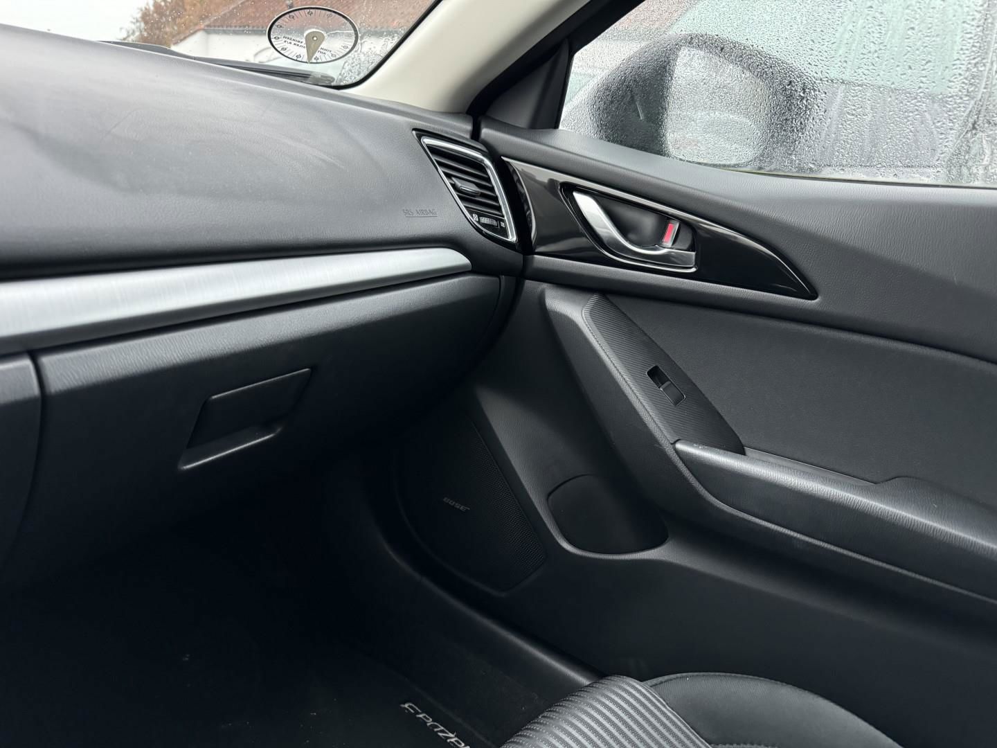 Billede af Mazda 3 2,2 Skyactiv-D Optimum 150HK 5d 6g