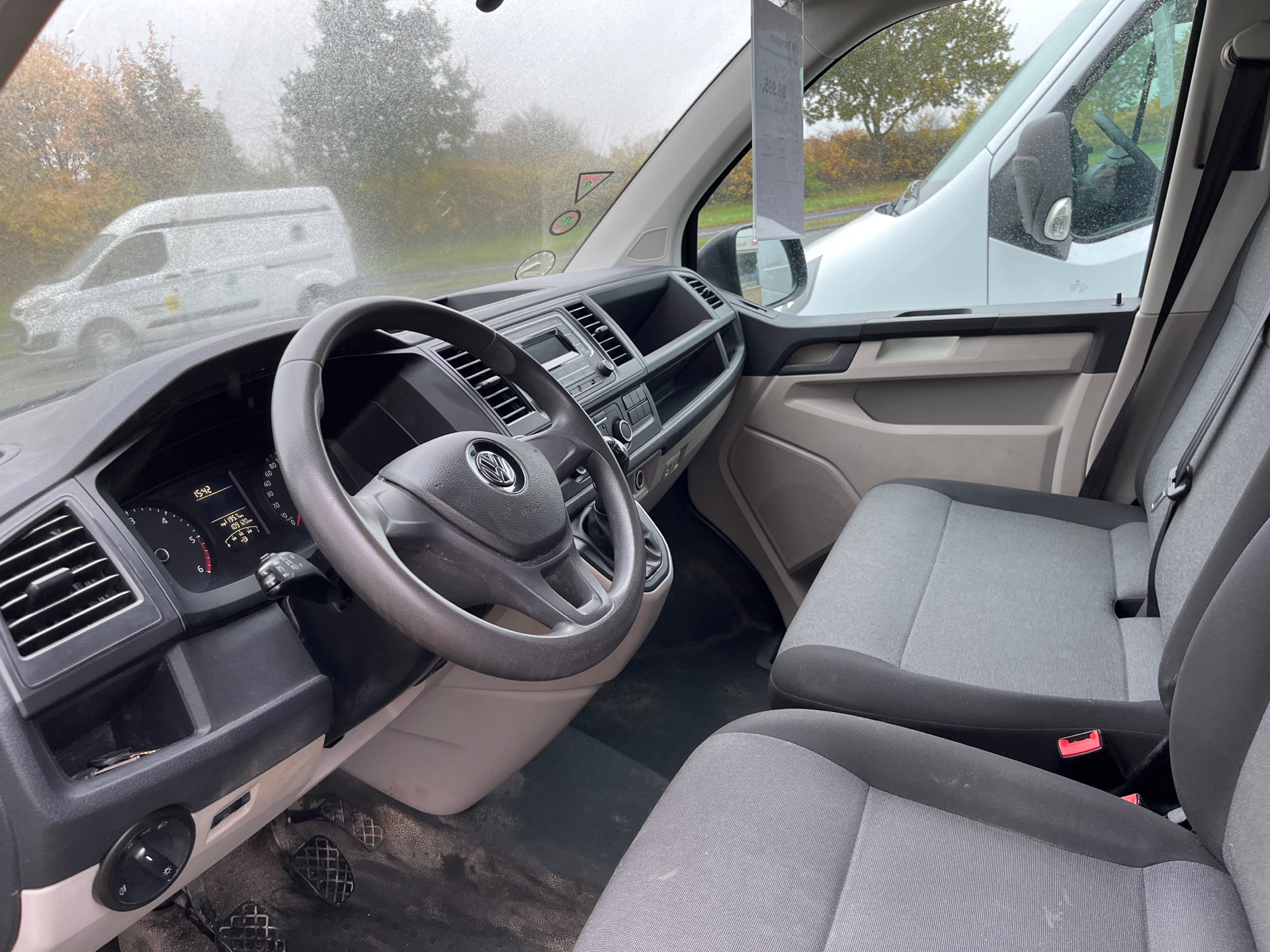 Billede af VW Transporter Kombi Lang 2,0 TDI BMT 84HK Van