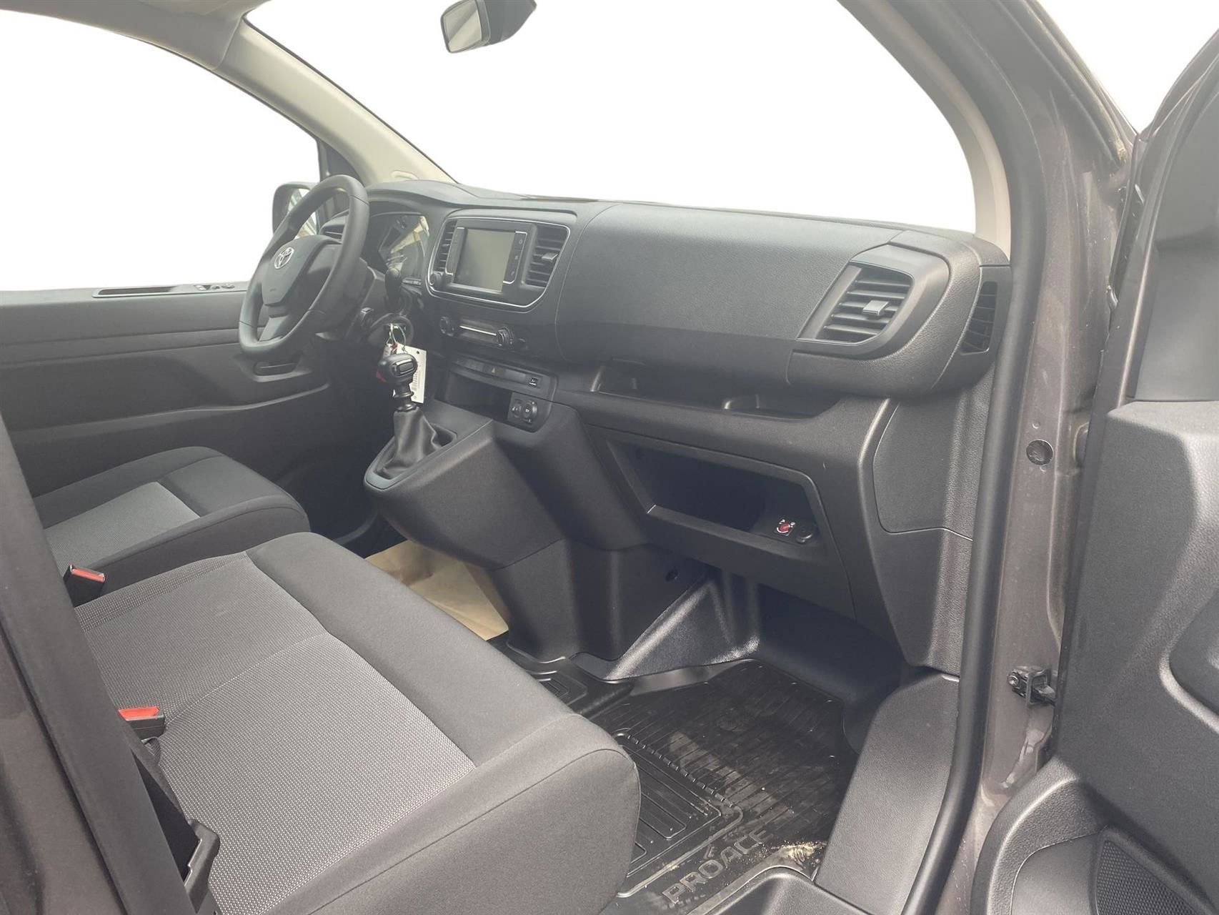 Billede af Toyota Proace Long 2,0 D Comfort 144HK Van 6g