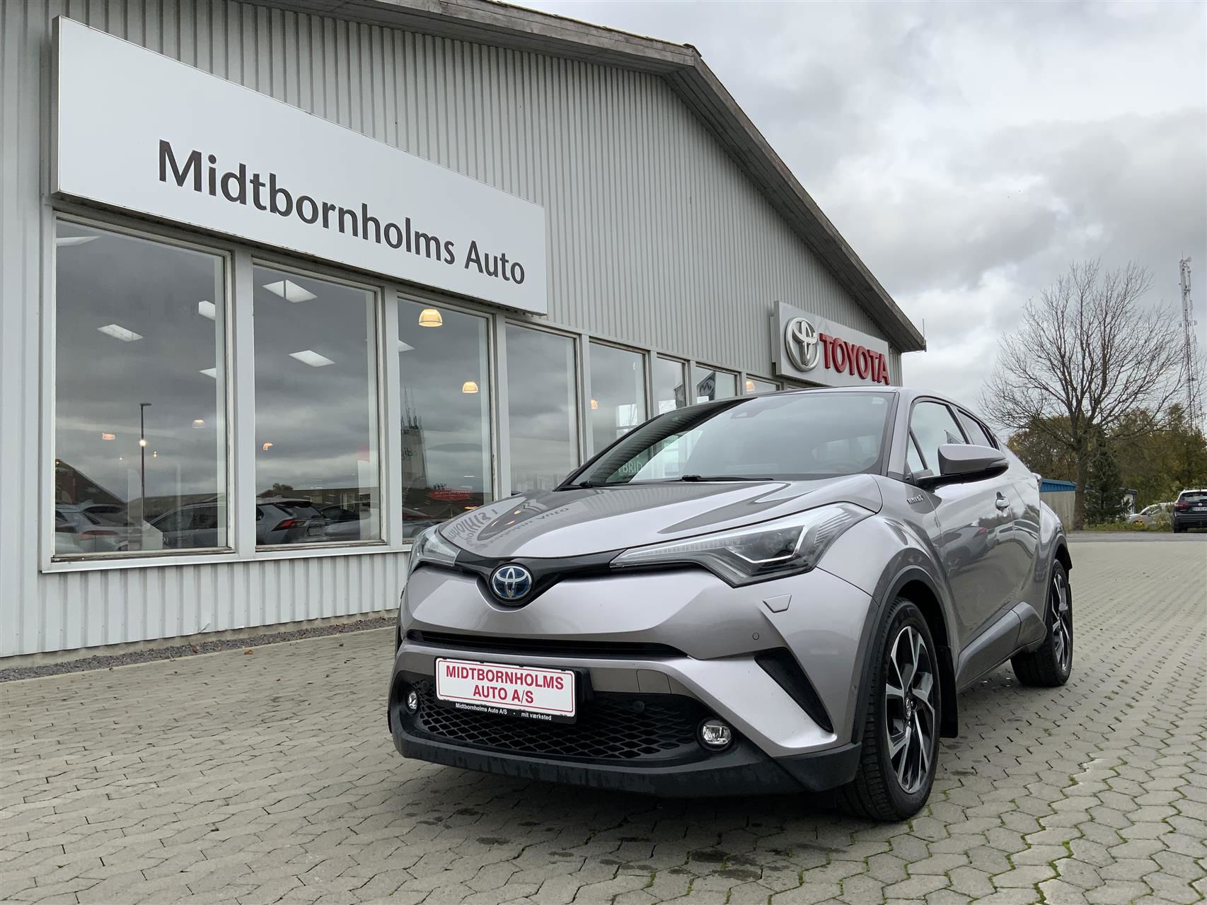 Billede af Toyota C-HR 1,8 Hybrid C-LUB Premium Alcantara Multidrive S 122HK 5d Aut.