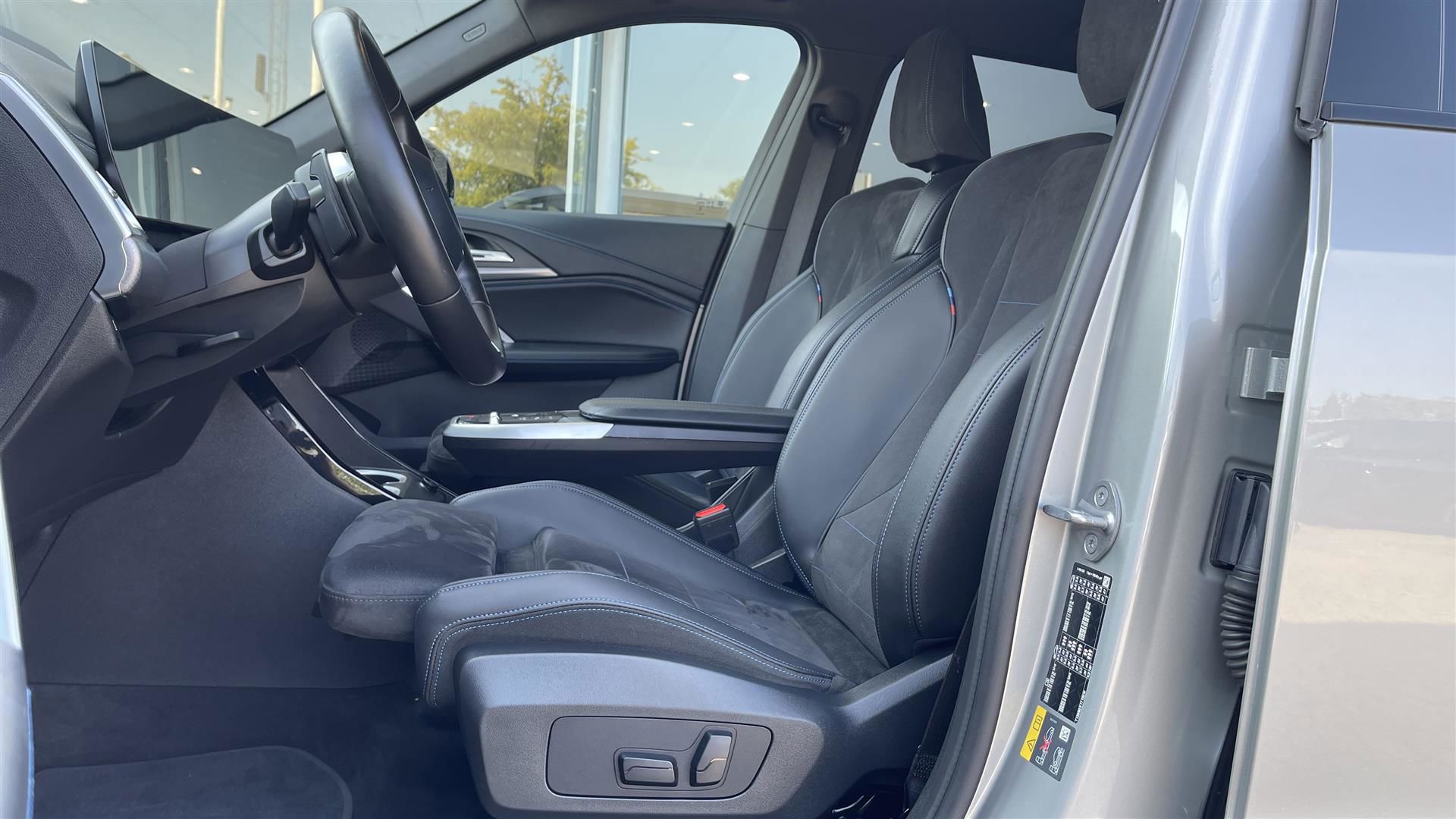 Billede af BMW iX1 xDrive30 M-Sport 4x4 313HK 5d Aut.