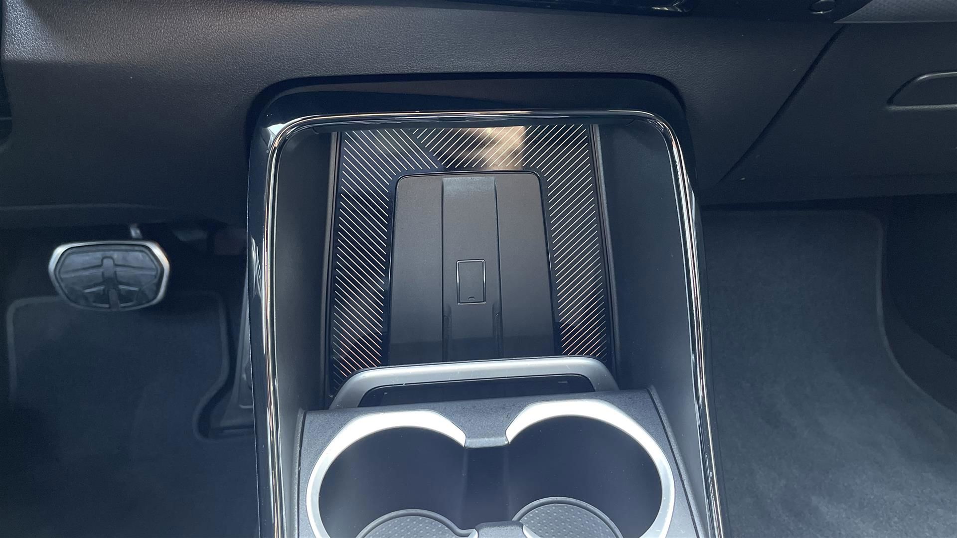 Billede af BMW iX1 xDrive30 M-Sport 4x4 313HK 5d Aut.