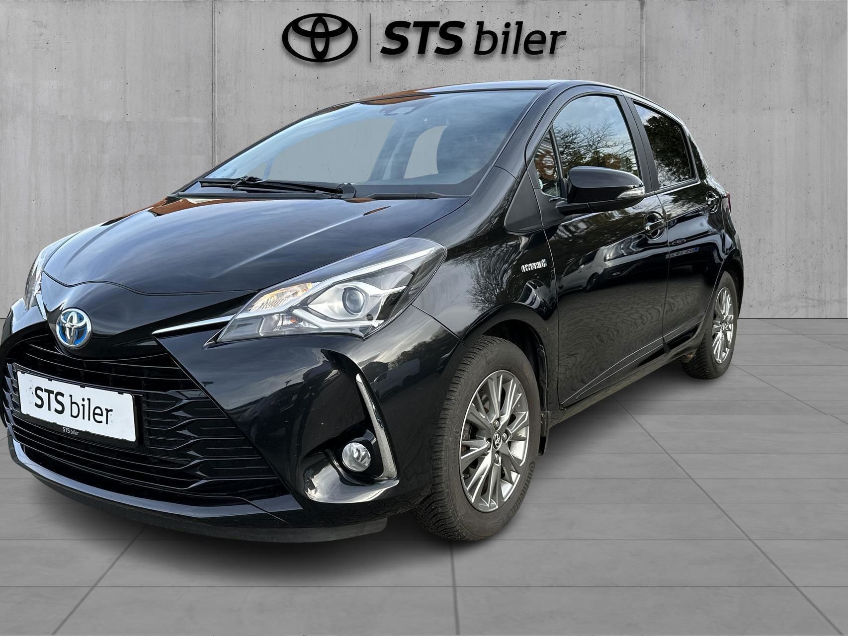 Billede af Toyota Yaris 1,5 Hybrid H2 Premium E-CVT 100HK 5d Trinl. Gear