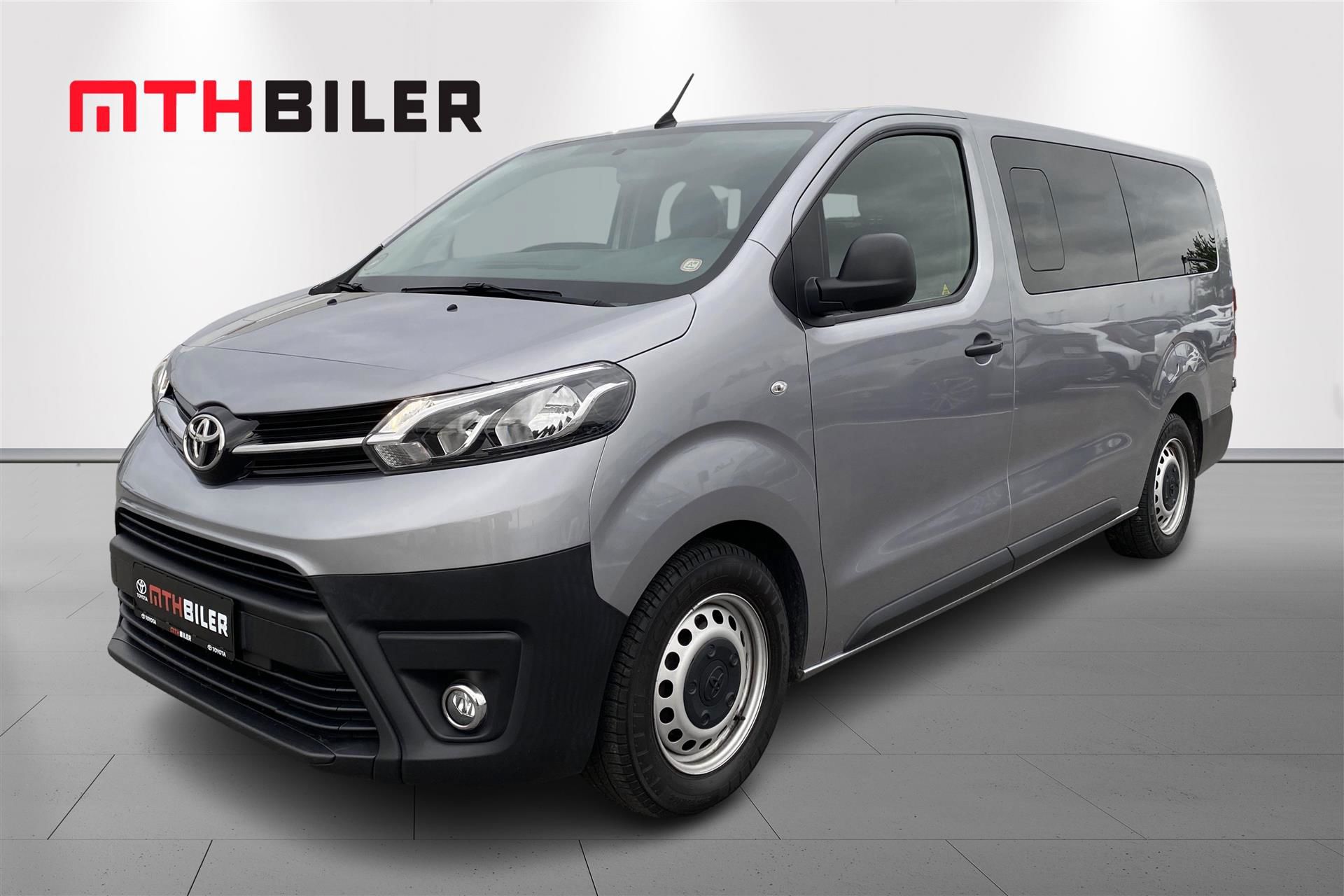 Billede af Toyota Proace Verso Long 1,5 D Combi skydedør, m/Dobbelt bagdør 120HK 6g