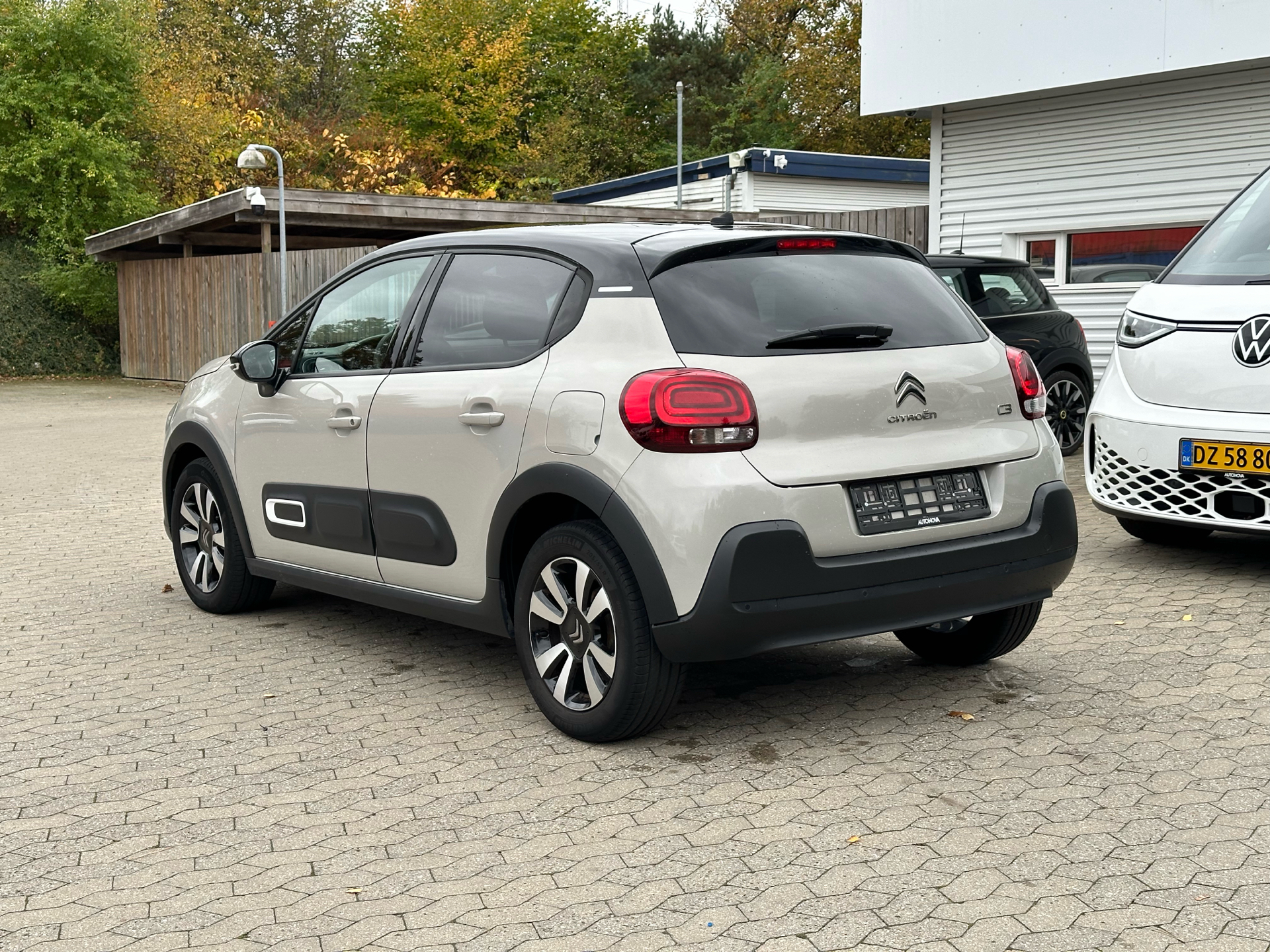 Billede af Citroën C3 1,2 PureTech Shine 83HK 5d