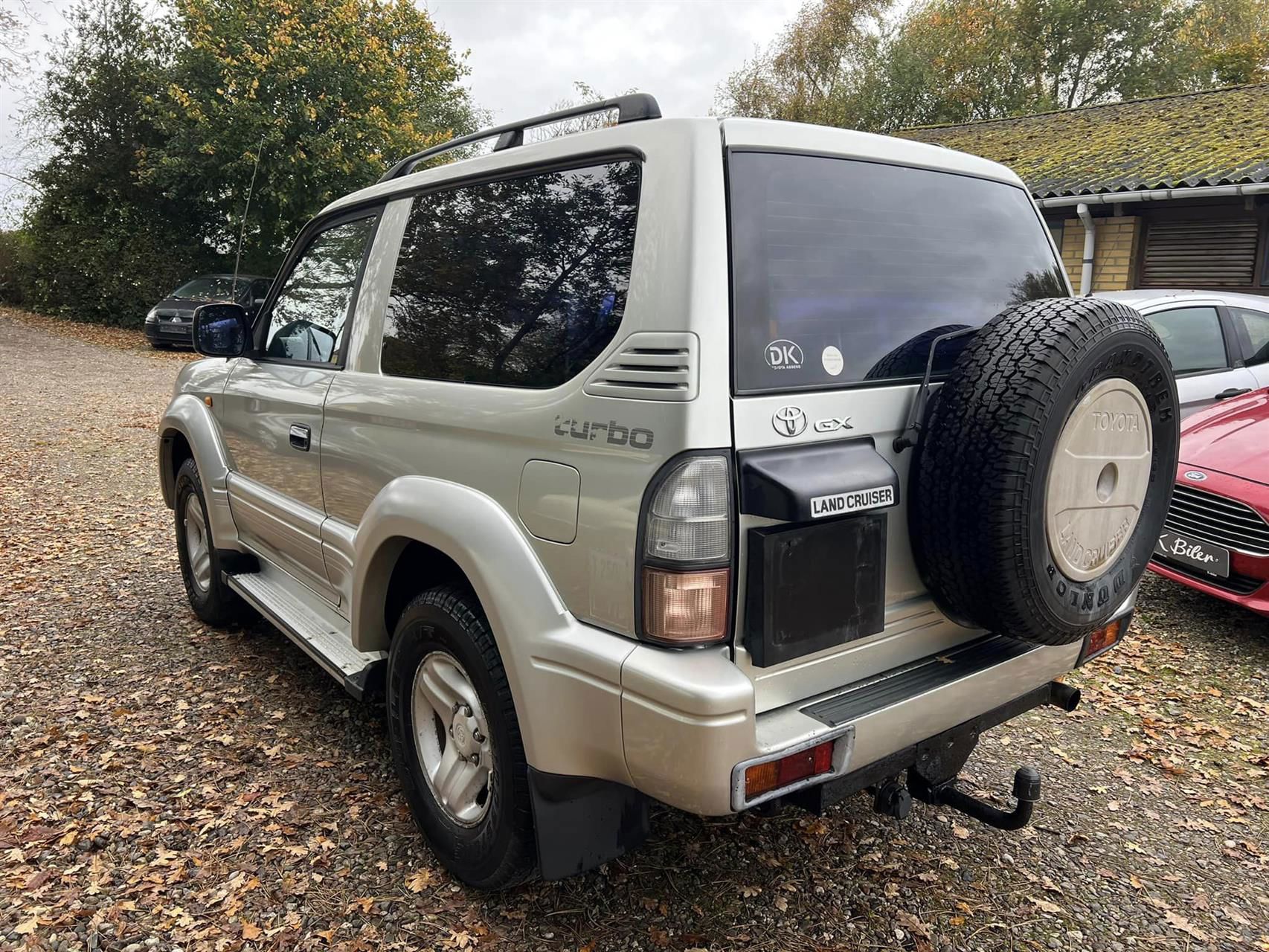 Billede af Toyota Landcruiser GX90 3,0 D 4x4 125HK Van