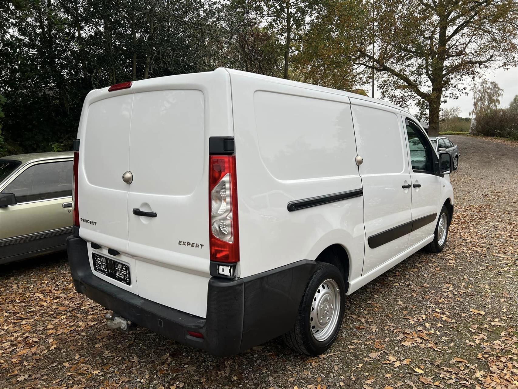 Billede af Peugeot Expert L2H1 2,0 HDI 128HK Van 6g