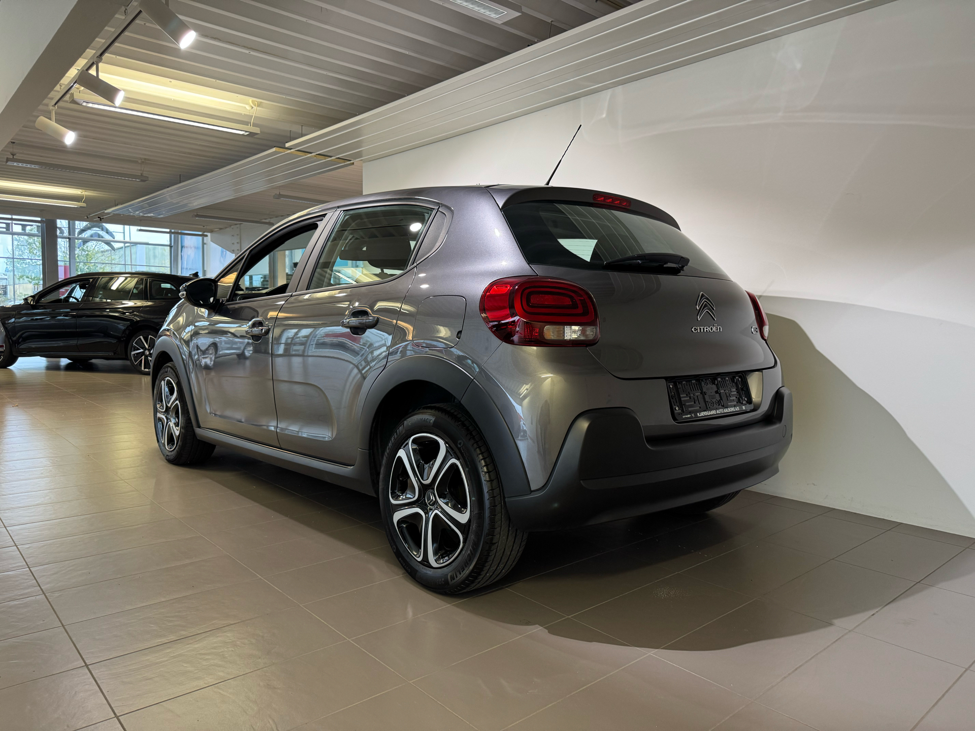 Billede af Citroën C3 1,2 PureTech Iconic 83HK 5d