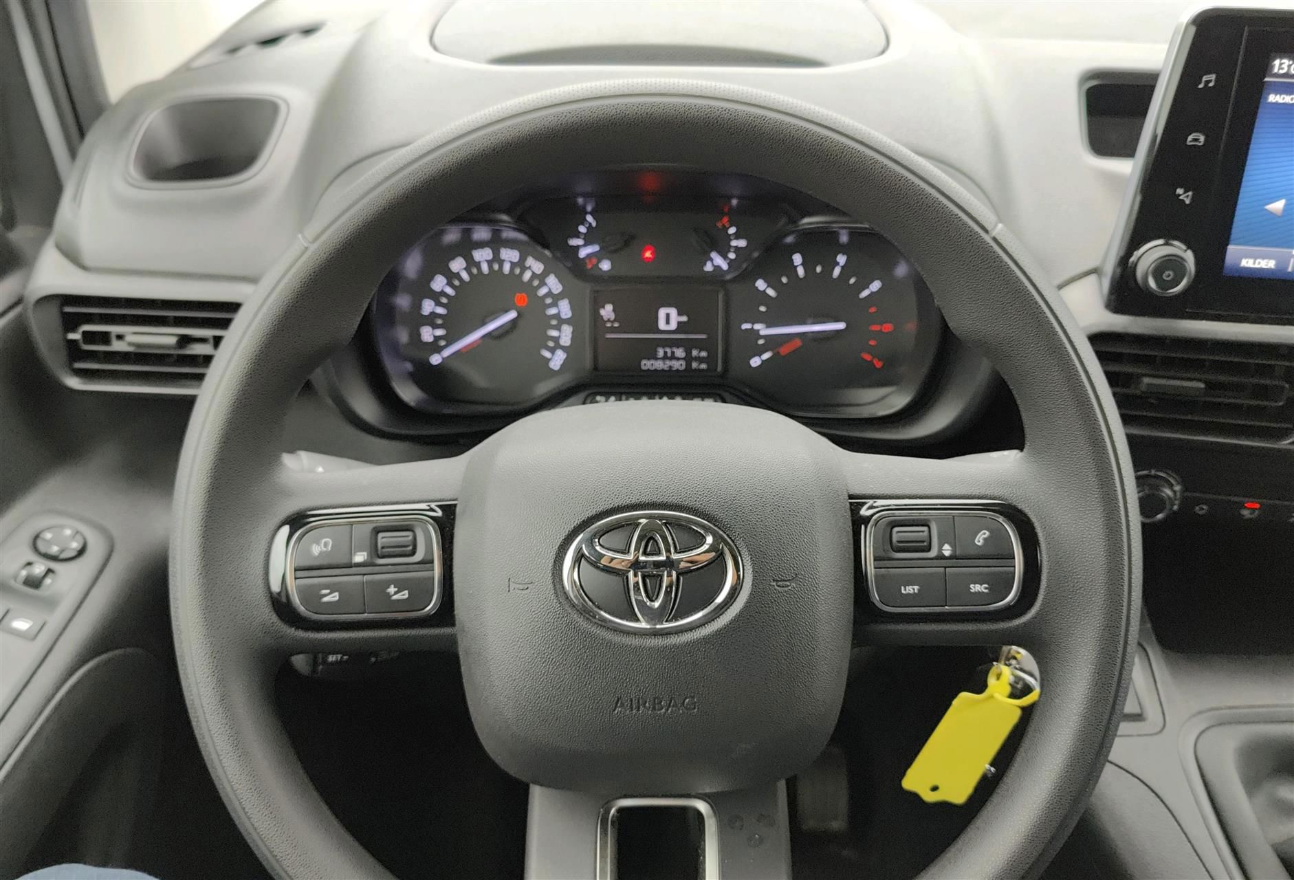 Billede af Toyota Proace City Medium 1,5 D Comfort Smart Active Vision Dobbelt Bagdør 102HK Van