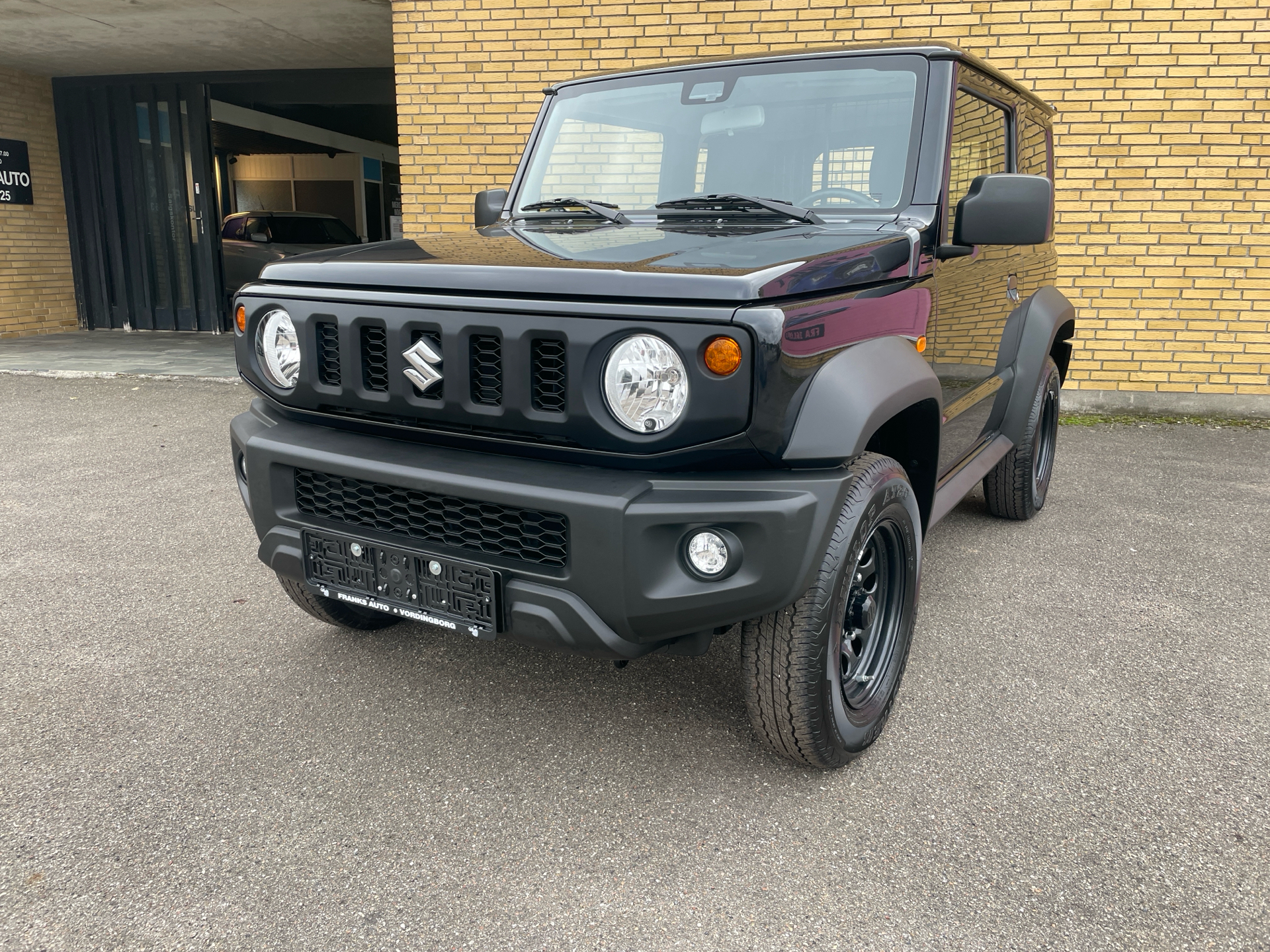 Billede af Suzuki Jimny 1,5 Touch AllGrip 102HK Van