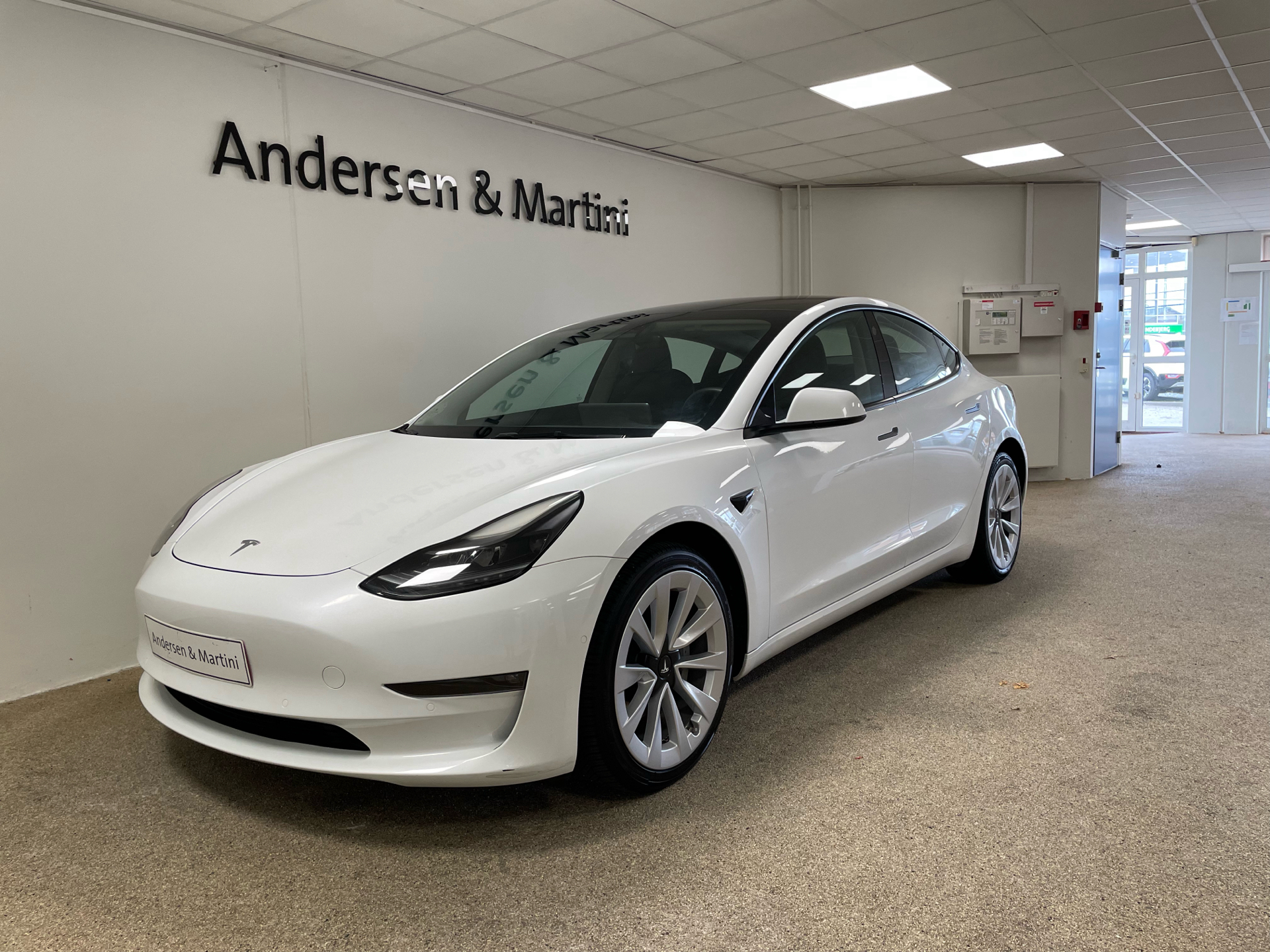 Billede af Tesla Model 3 EL Long Range 19'' AWD 498HK Aut. 