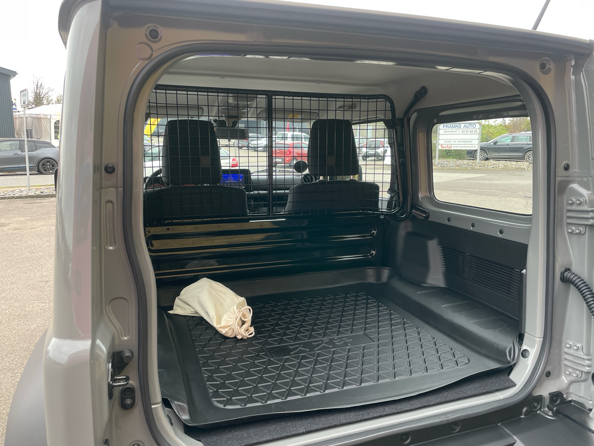 Billede af Suzuki Jimny 1,5 Touch AllGrip 102HK Van