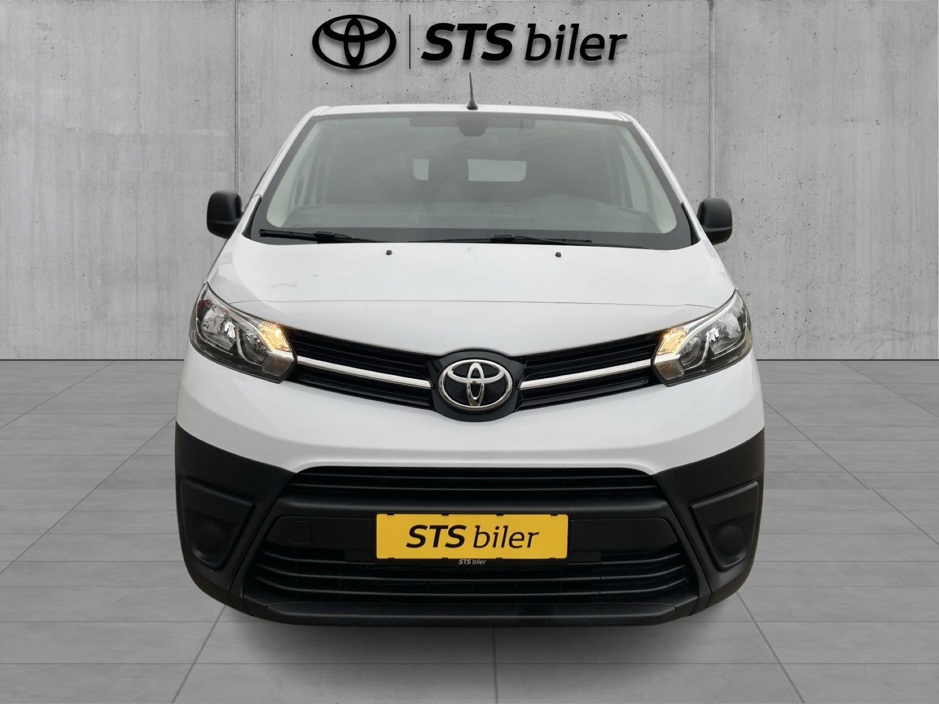 Billede af Toyota Proace Electric Medium EL Comfort m/Bagklap 136HK Van Aut.