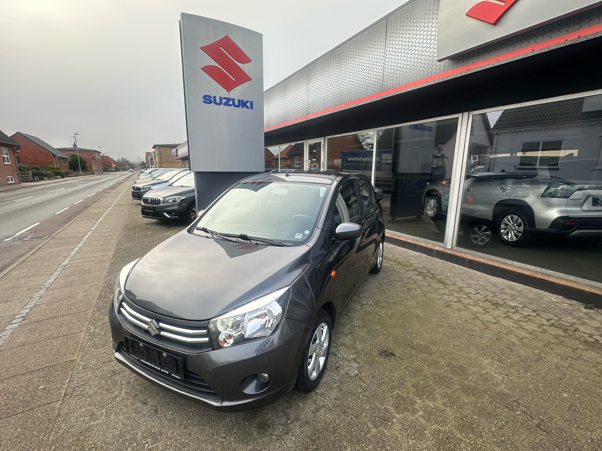 Billede af Suzuki Celerio 1,0 Dualjet 12V Exclusive 68HK 5d