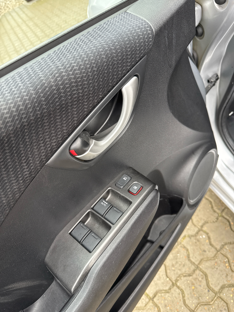 Billede af Honda Jazz 1,4 VTEC Comfort Plus 99HK 5d