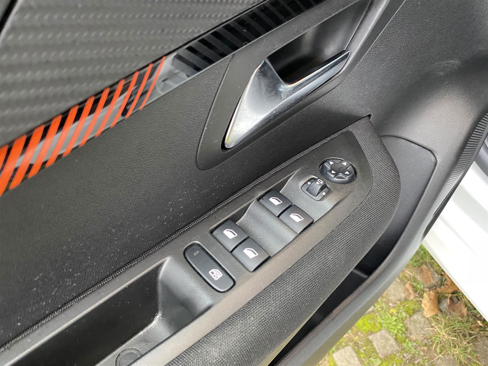 Billede af Peugeot 208 1,2 PureTech Active Limited 75HK 5d