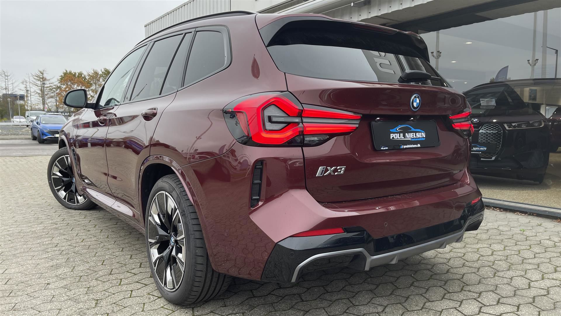 BMW iX3 2023